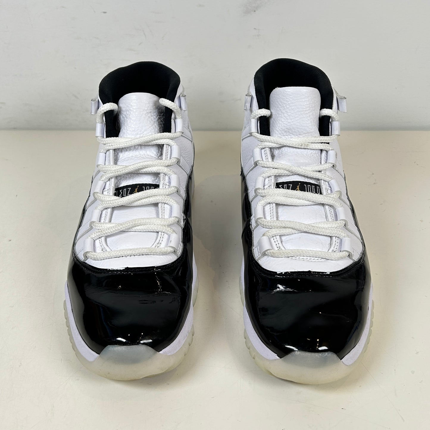 CT8012 170 Jordan 11 Retro DMP Defining Moments (2023) [USED] - 9.5 M (Used3)