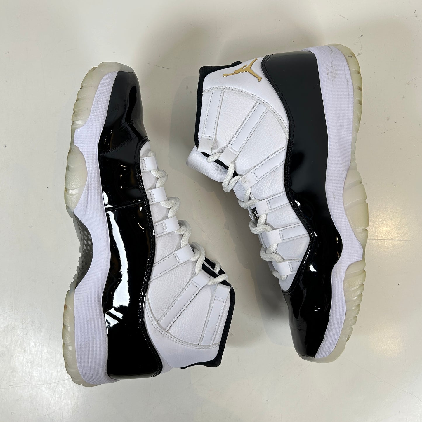 CT8012 170 Jordan 11 Retro DMP Defining Moments (2023) [USED] - 9.5 M (Used3)