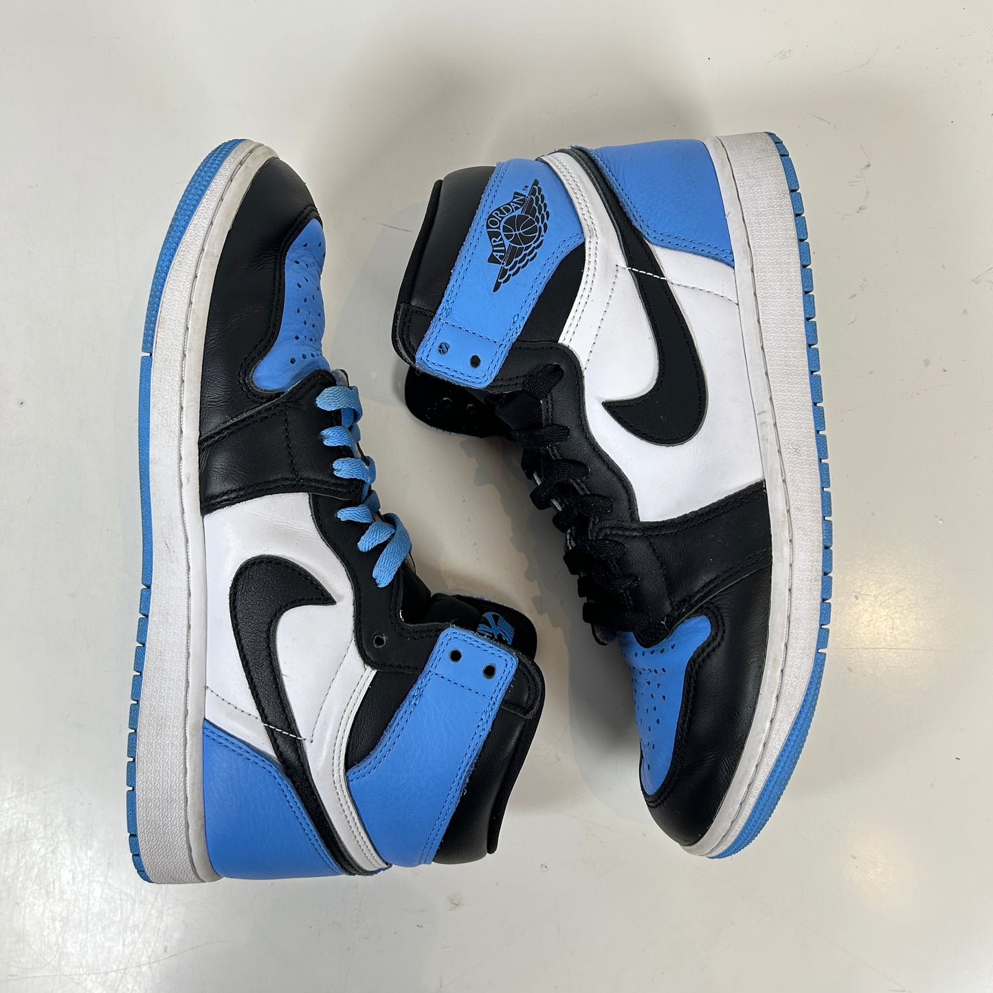DZ5485 400 Jordan 1 Retro High OG UNC Toe [USED] - 9 M (Used2)