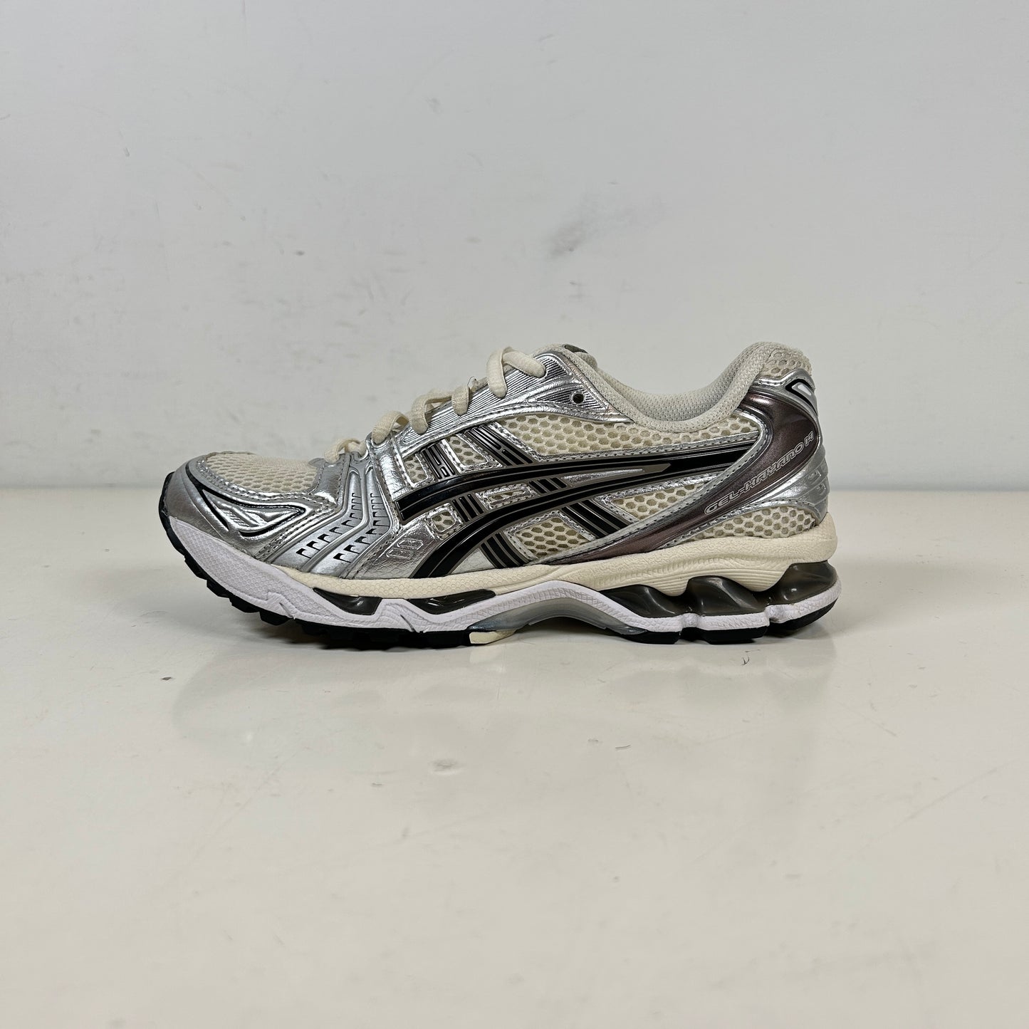 1201A019 108 ASICS Gel-Kayano 14 Cream Black Metallic Plum [USED] - 5 M (Used)