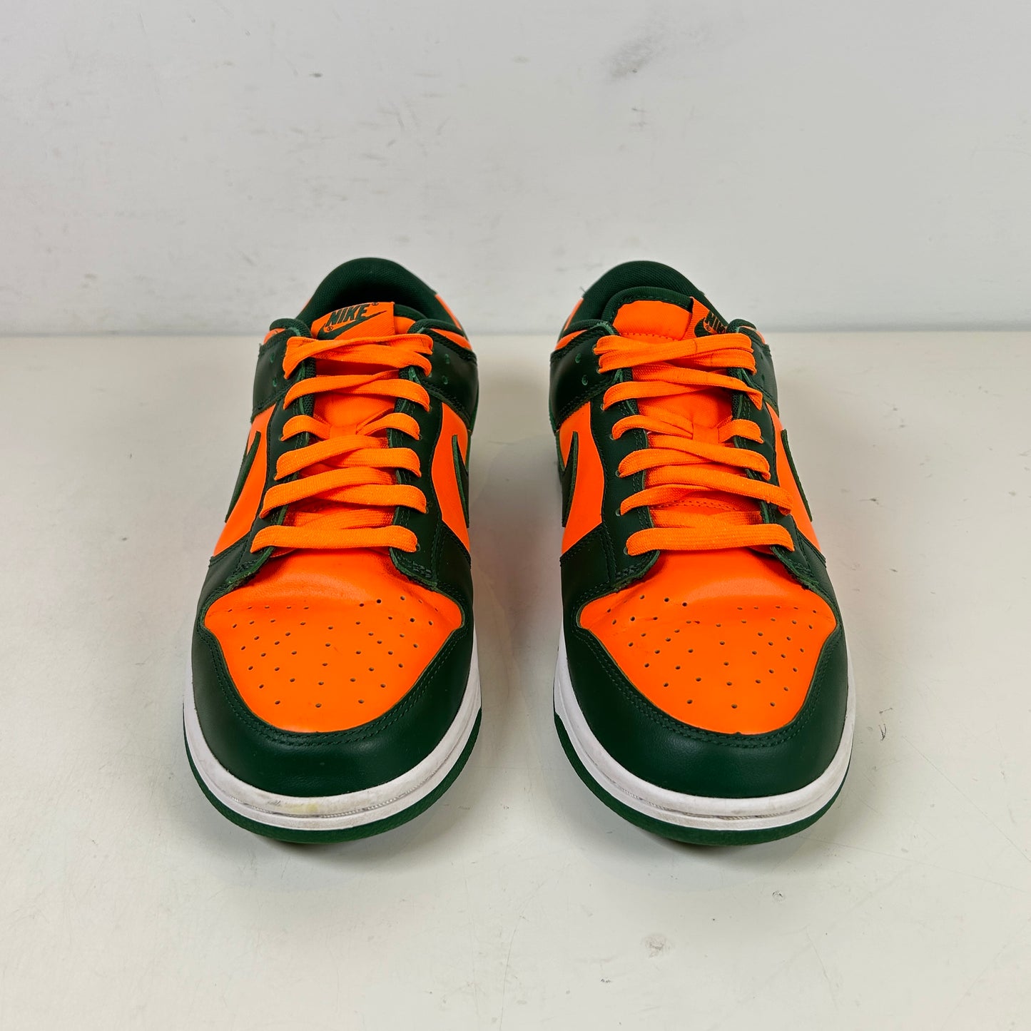 DD1391 300 Nike Dunk Low Retro Miami Hurricanes [USED] - 9.5 M (Used)