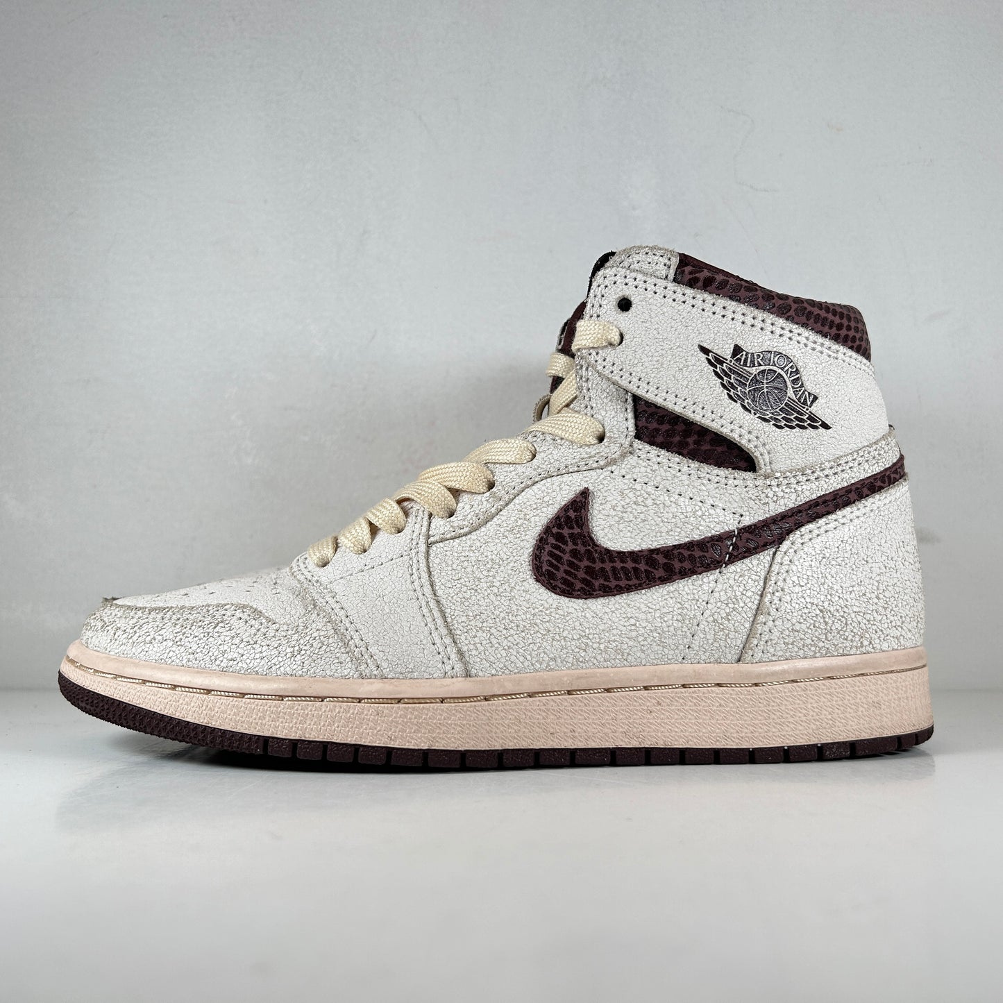 DO7097 100 Jordan 1 Retro High OG A Ma Maniére [USED] - 6.5 M (Used)