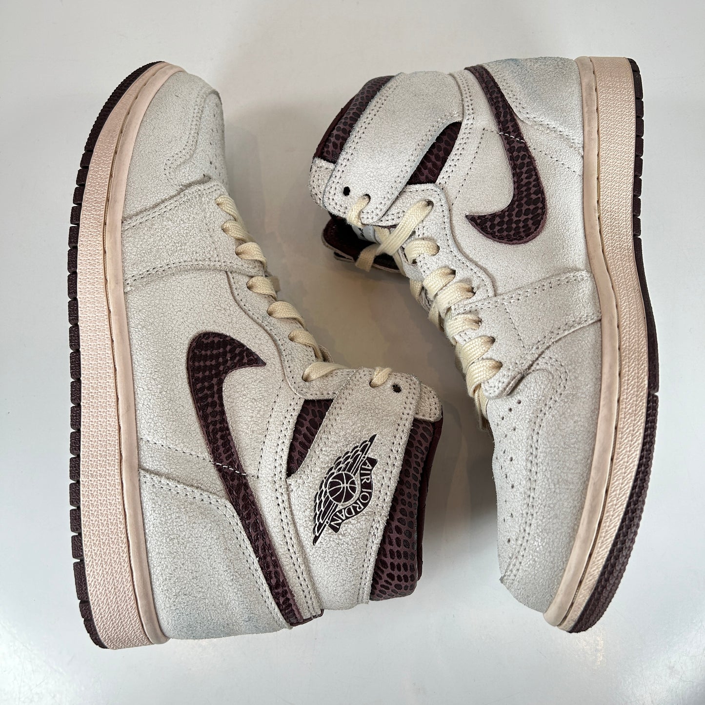 DO7097 100 Jordan 1 Retro High OG A Ma Maniére [USED] - 8 M (Used)