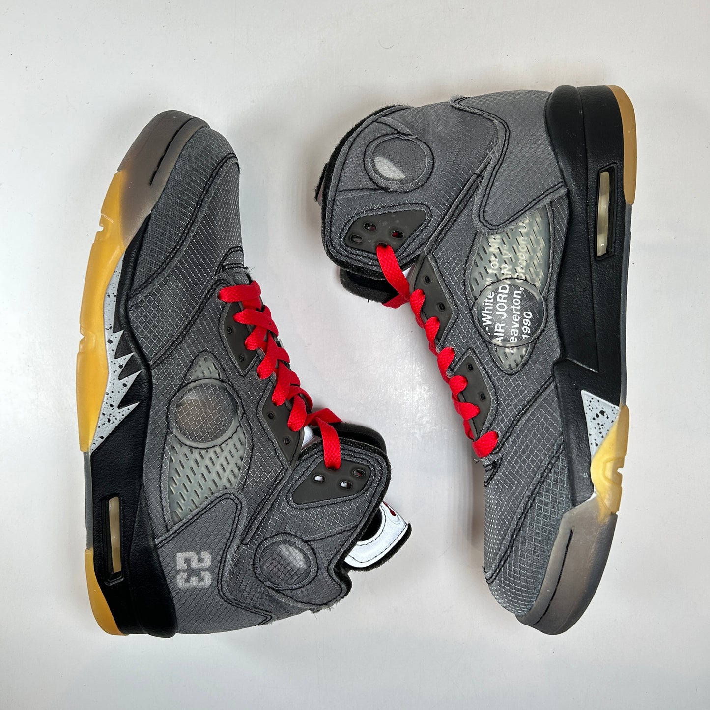 CT8480 001 Jordan 5 Blanco roto Negro