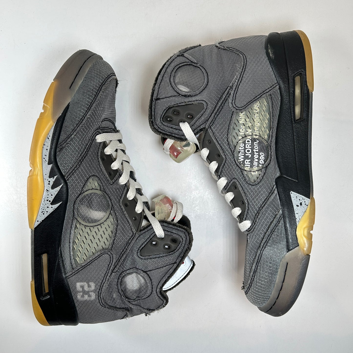 CT8480 001 Jordan 5 Off-White Black [USED] - 8.5 M (Used)