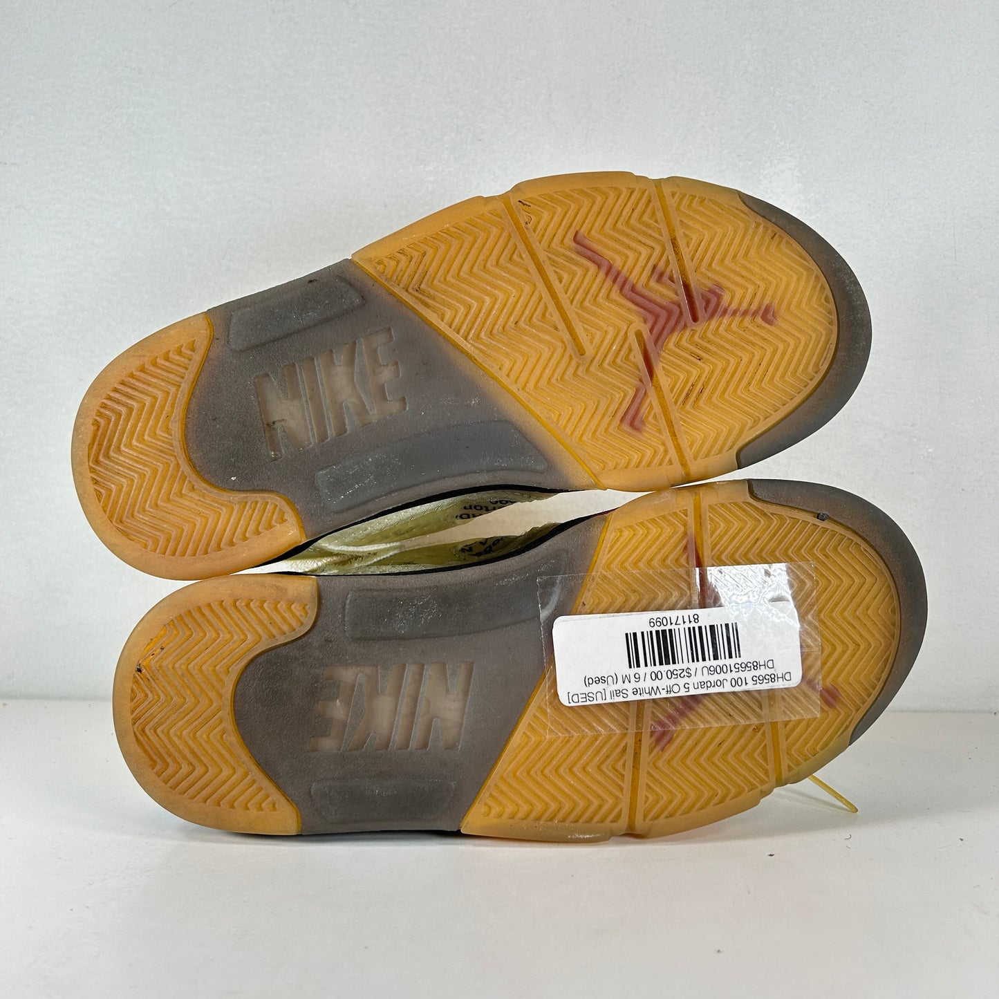 DH8565 100 Jordan 5 Off-White Sail [USED] - 6 M (Used)