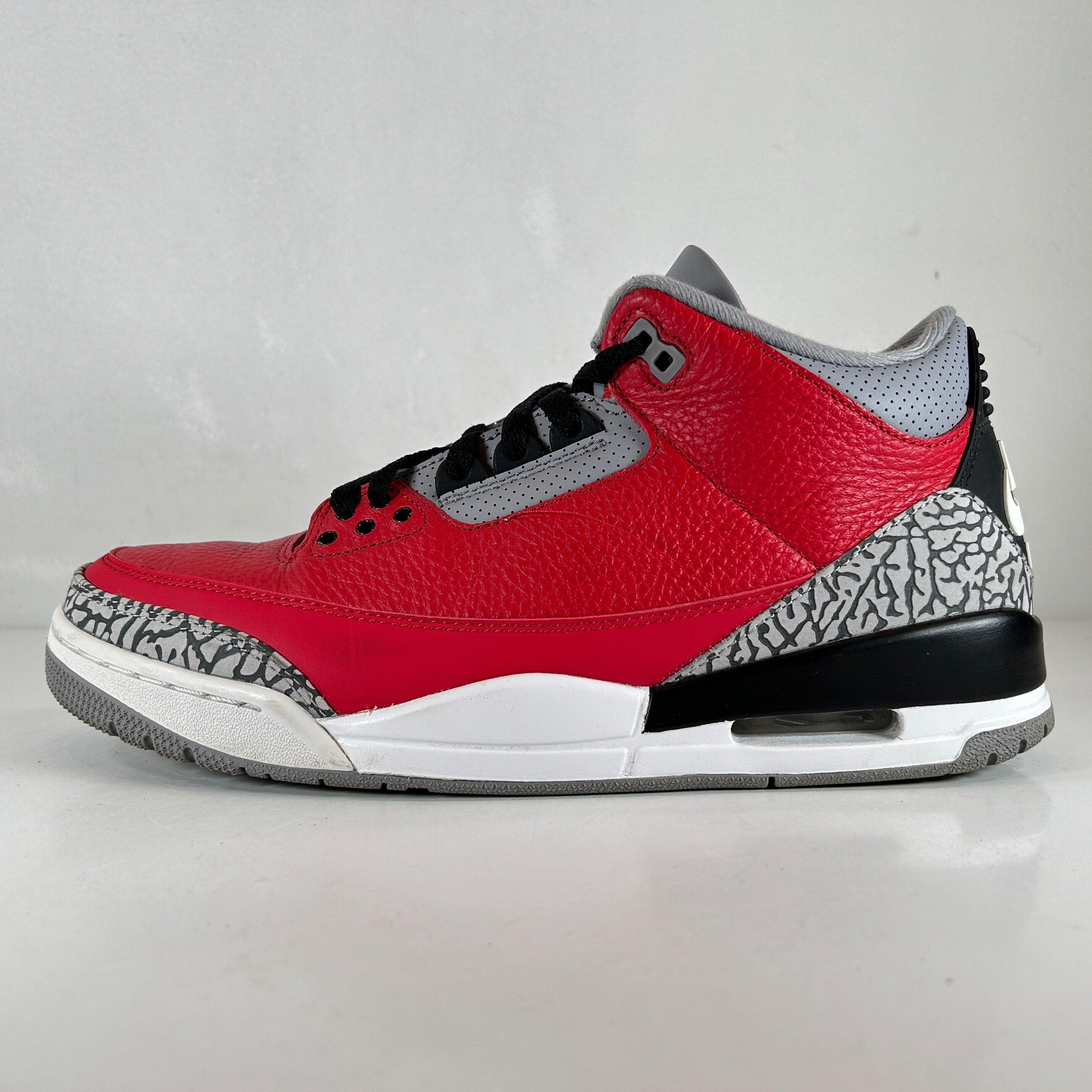 CK5692 600 Jordan 3 Retro SE Unite [USED] - 11 M (Used) – DISTRICT ONE NY