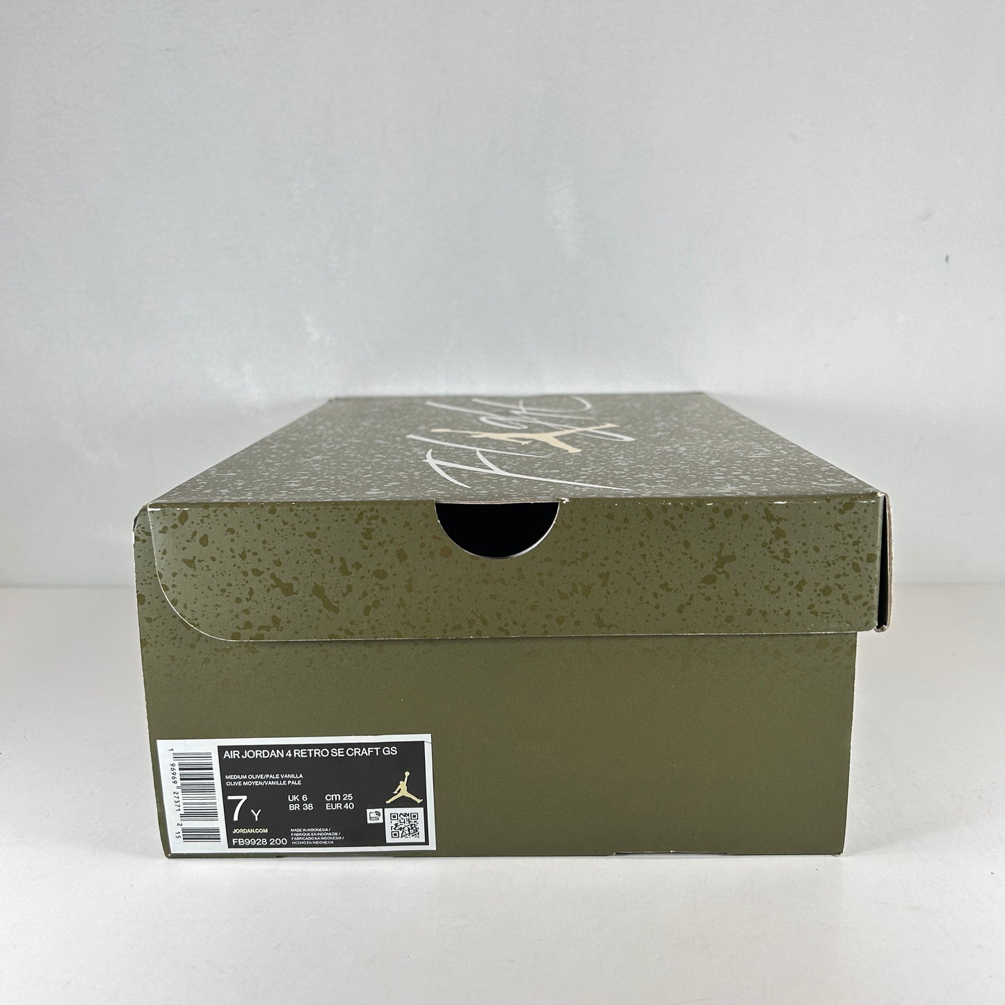 FB9928 200 Jordan 4 Retro SE Craft Medium Olive (GS) [USED] - 7 Y (Used)