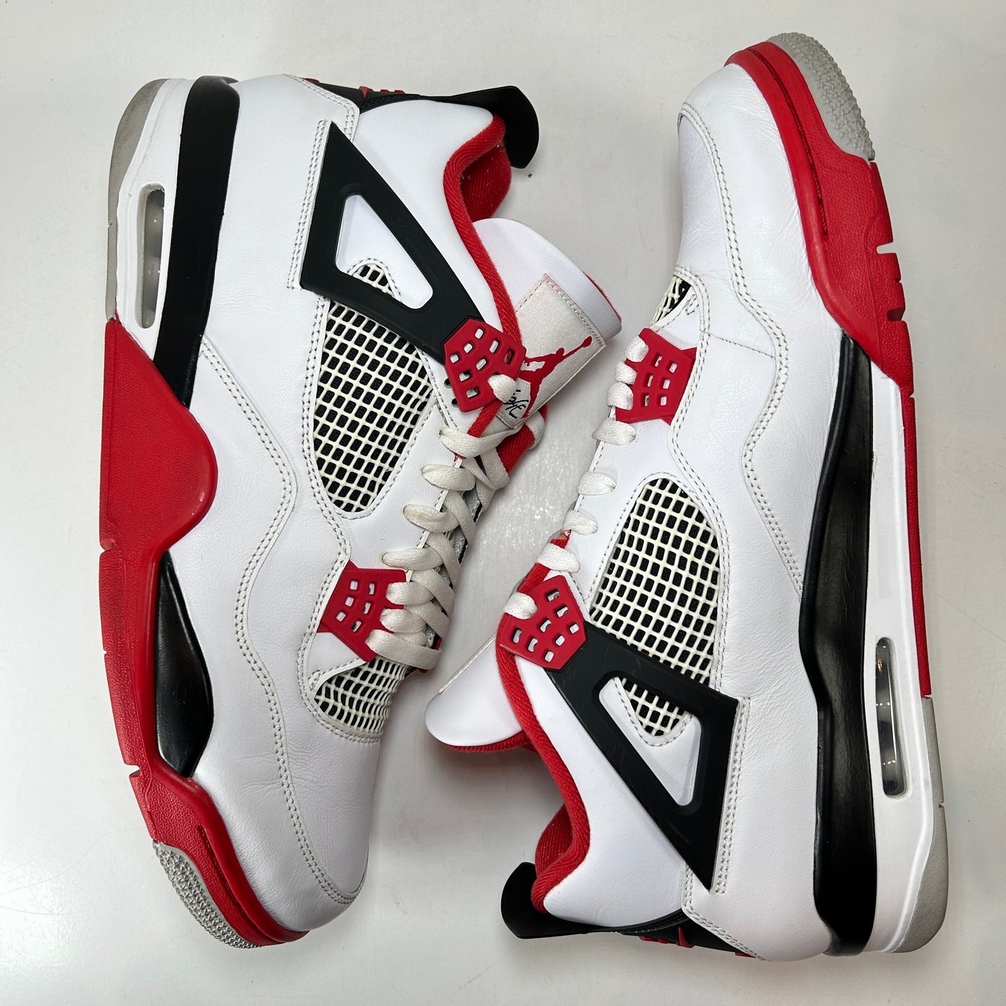 DC7770 160 Jordan 4 Retro Fire Red (2020) [USED] - 13 M (Used)