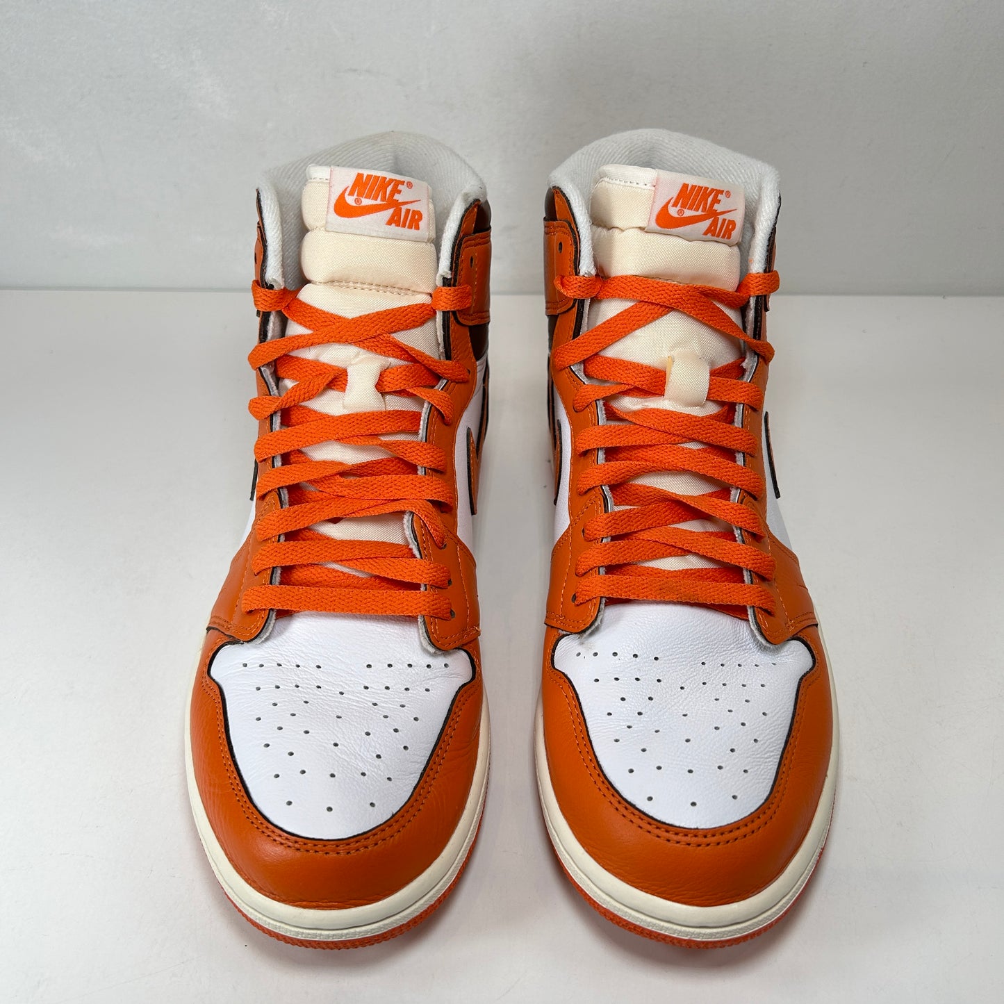 DO9369 101 Jordan 1 Retro High OG Starfish (Women's) [USED] - 11.5 W (Used)