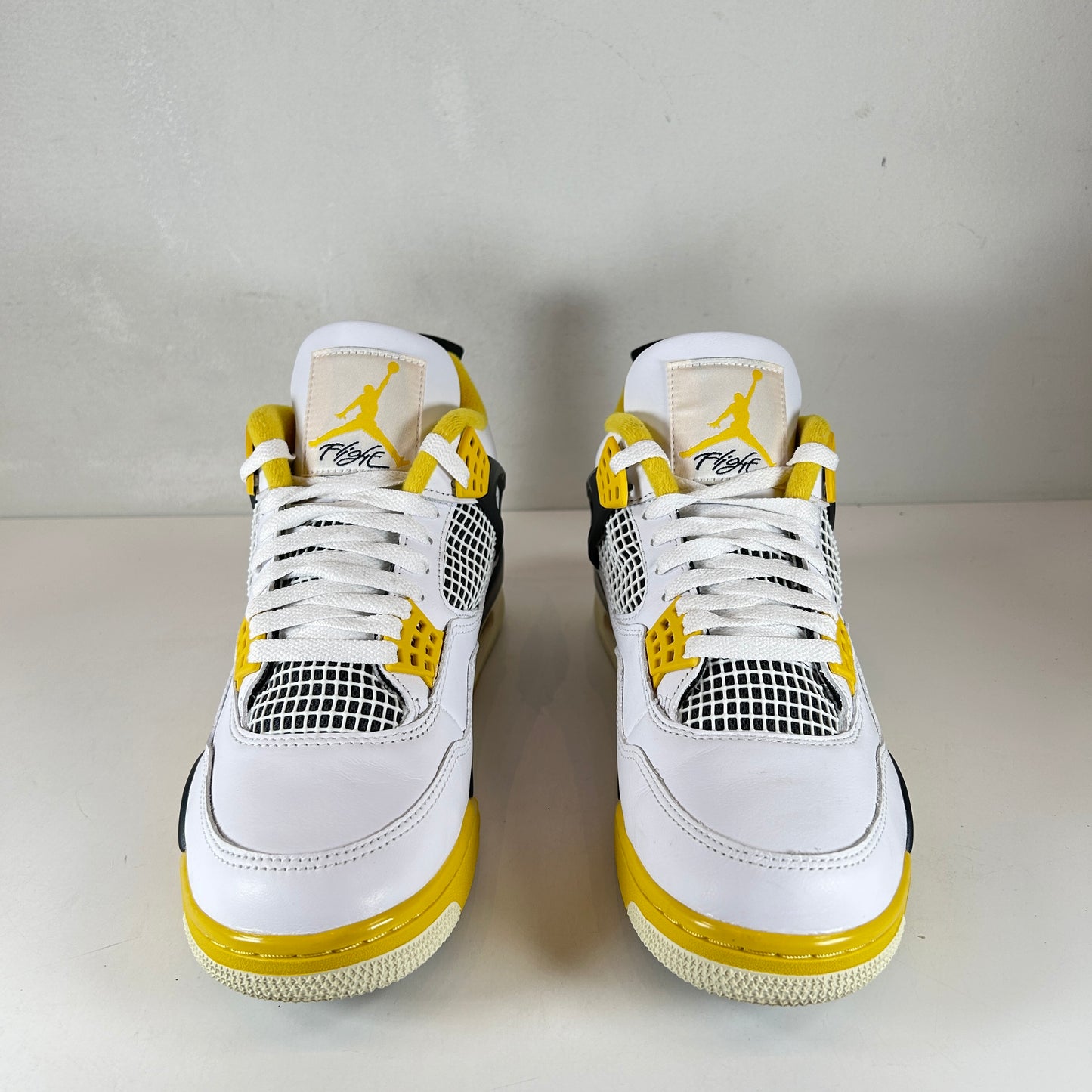 AQ9129 101 Jordan 4 Retro Vivid Sulfur (Women's) [USED] - 10 W (Used)