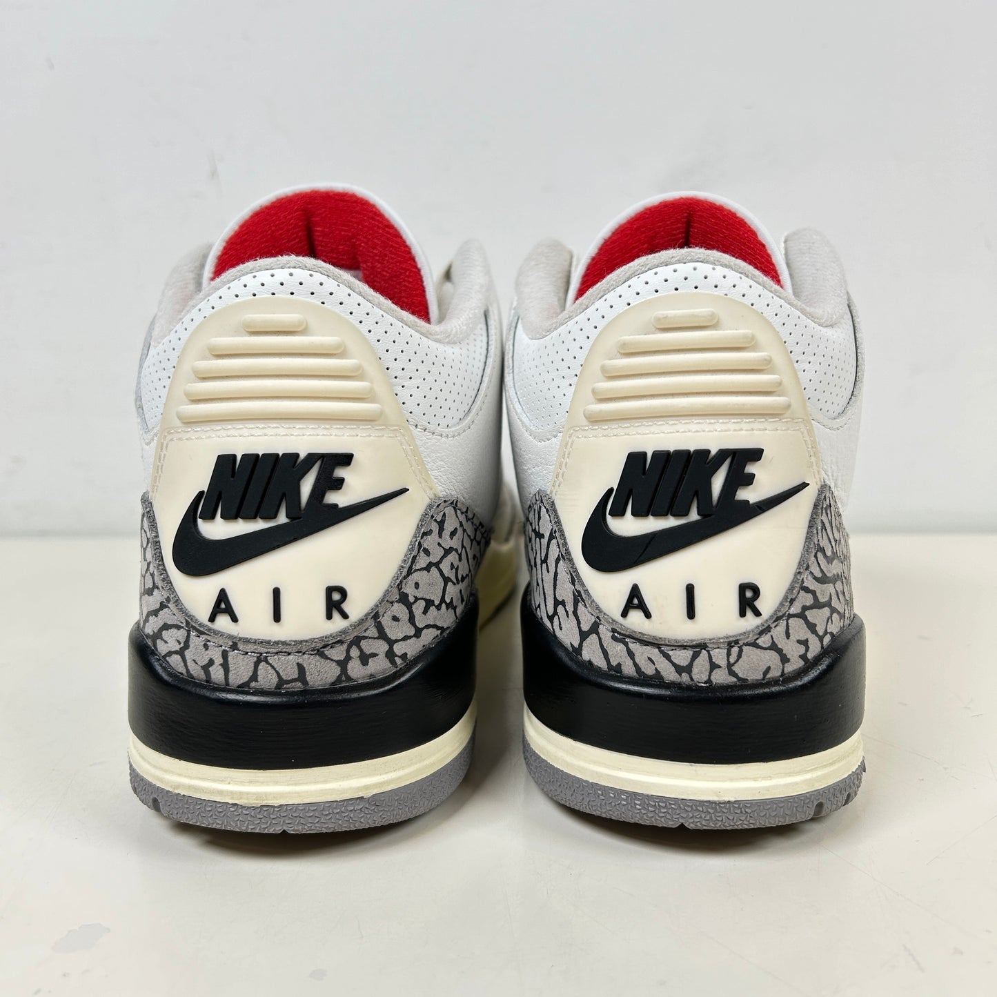 DN3707 100 Jordan 3 Retro White Cement Reimagined [USED] - 8.5 M (Used)