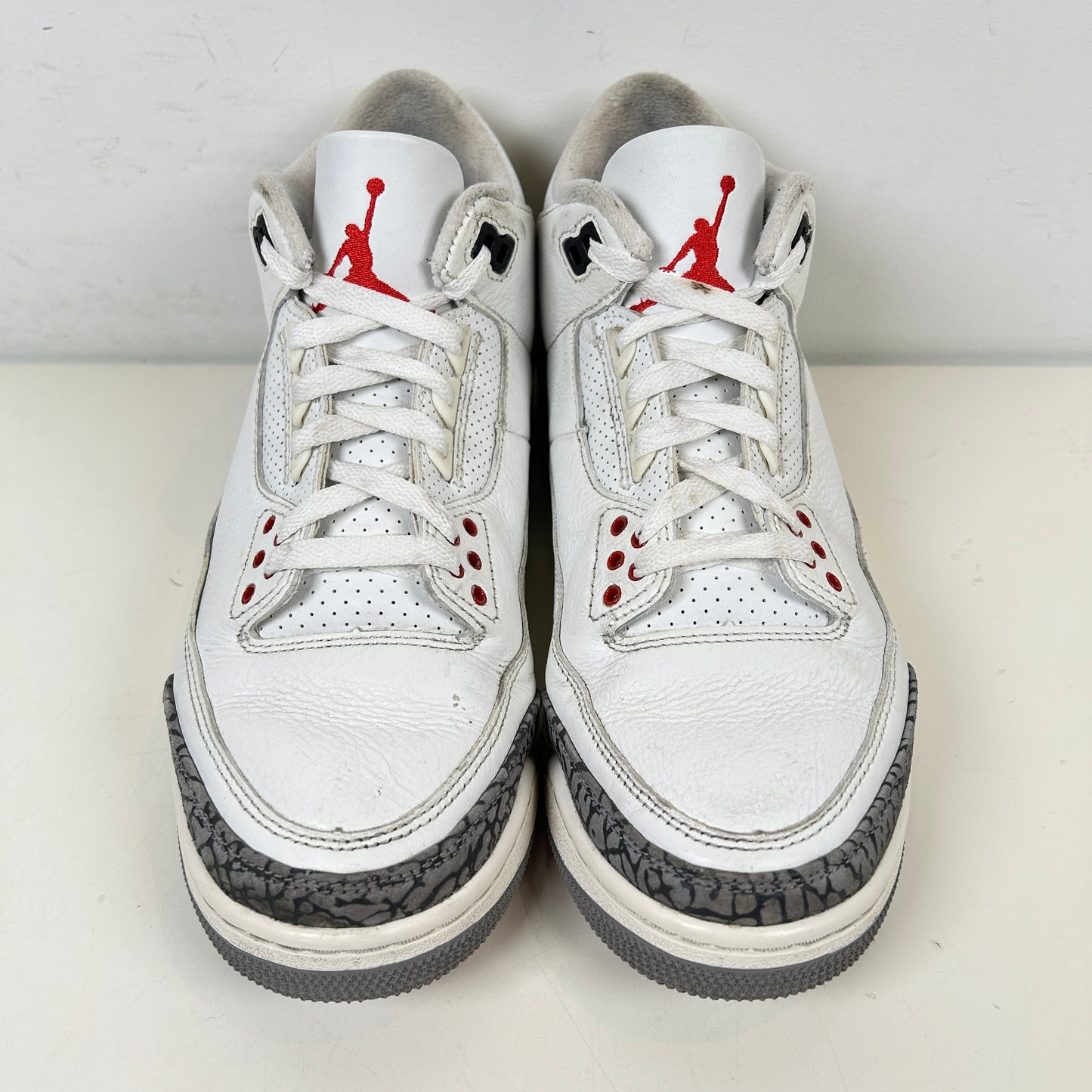 DN3707 100 Jordan 3 Retro White Cement Reimagined [USED] - 8.5 M (Used2)