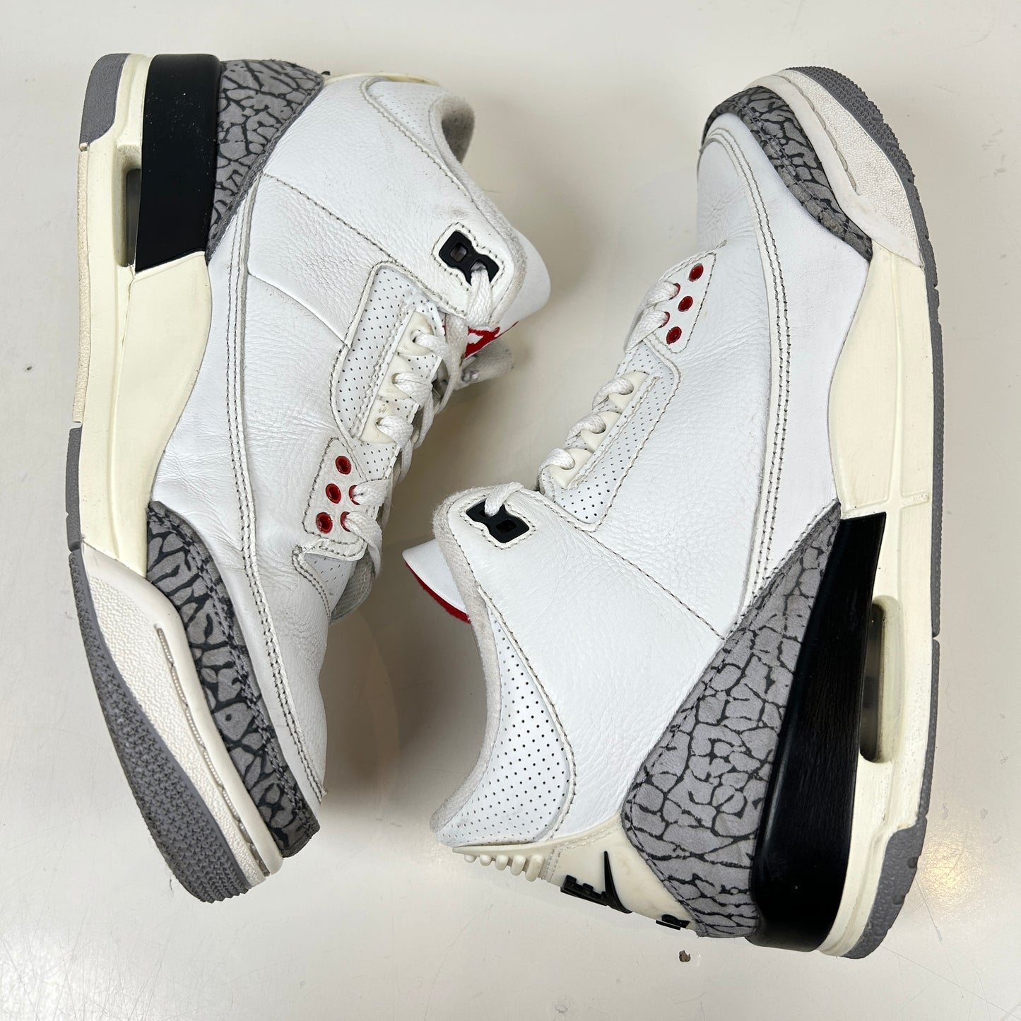 DN3707 100 Jordan 3 Retro White Cement Reimagined [USED] - 8.5 M (Used2)