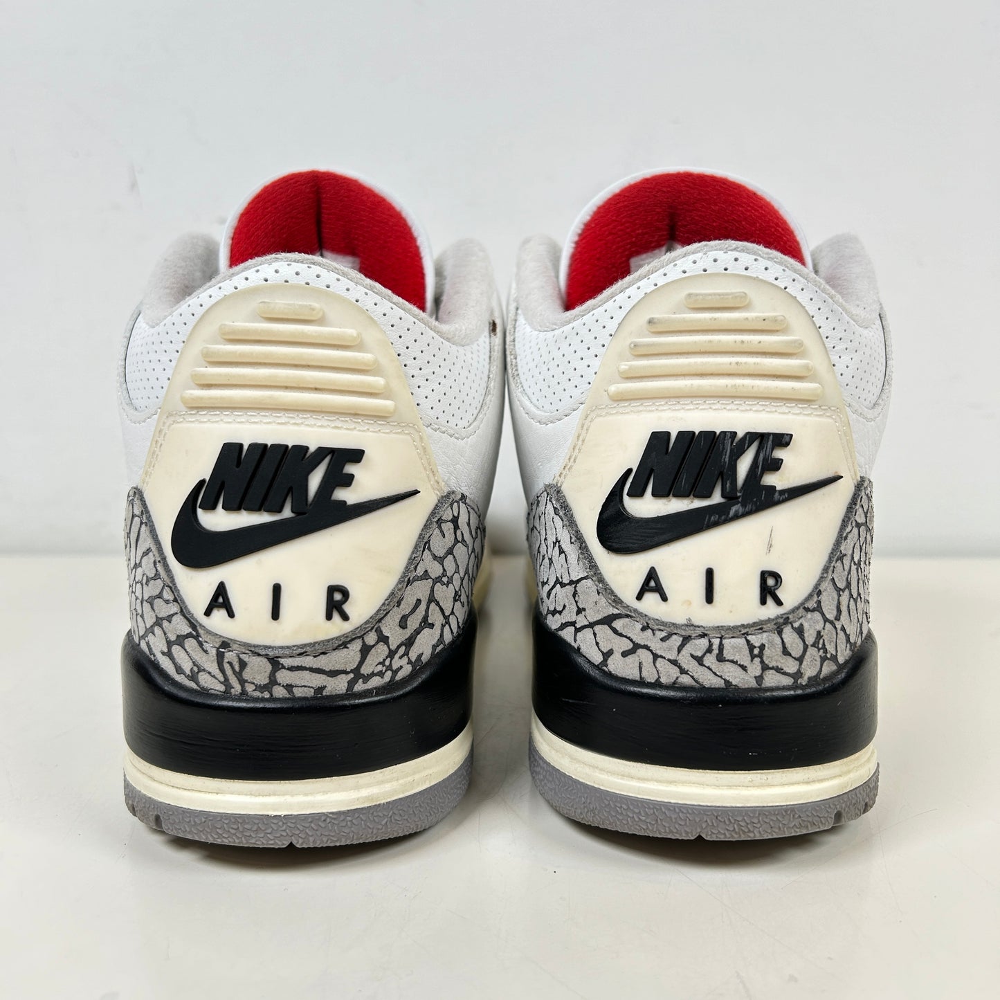 DN3707 100 Jordan 3 Retro White Cement Reimagined [USED] - 9 M (Used)