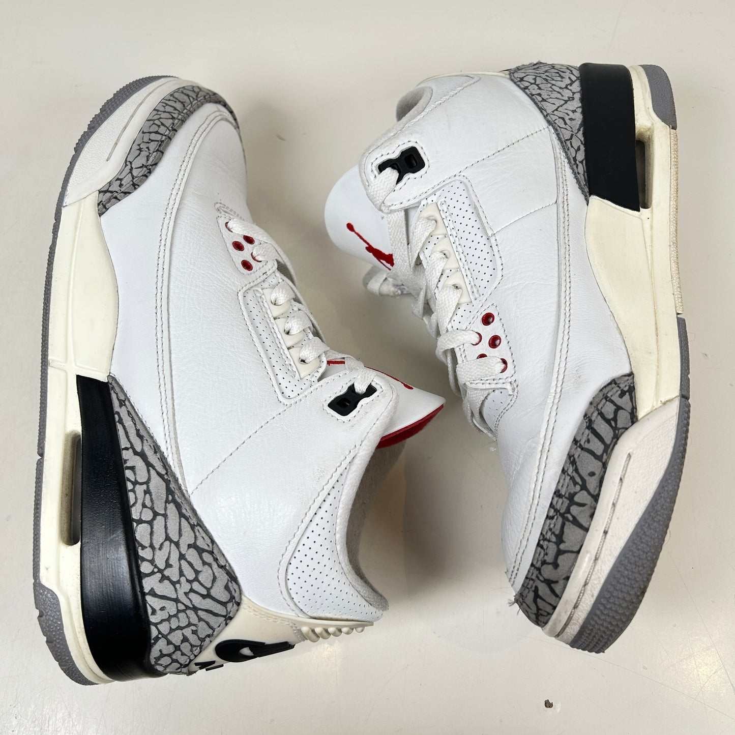 DN3707 100 Jordan 3 Retro White Cement Reimagined [USED] - 9 M (Used)