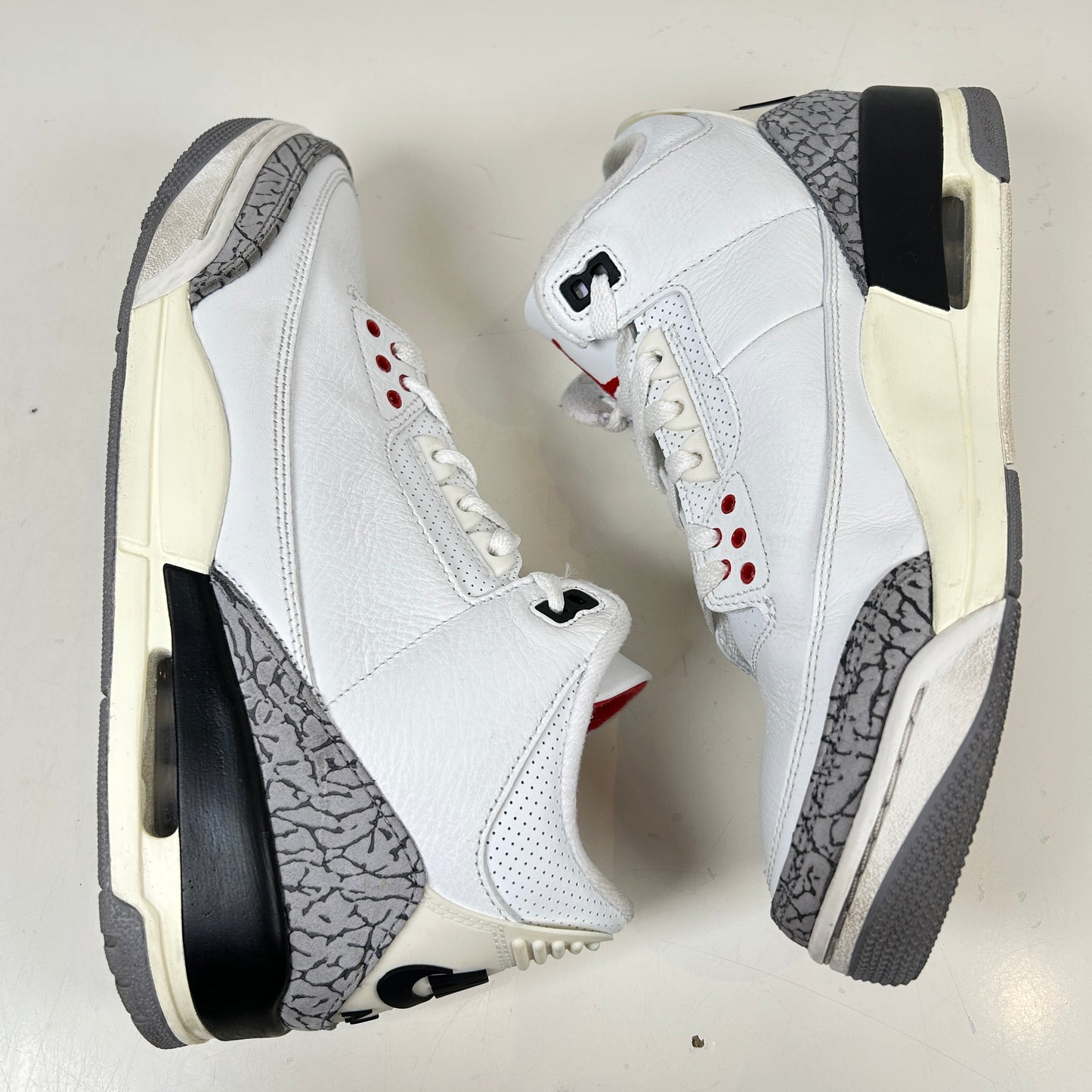 DN3707 100 Jordan 3 Retro White Cement Reimagined [USED] - 9 M (Used2)