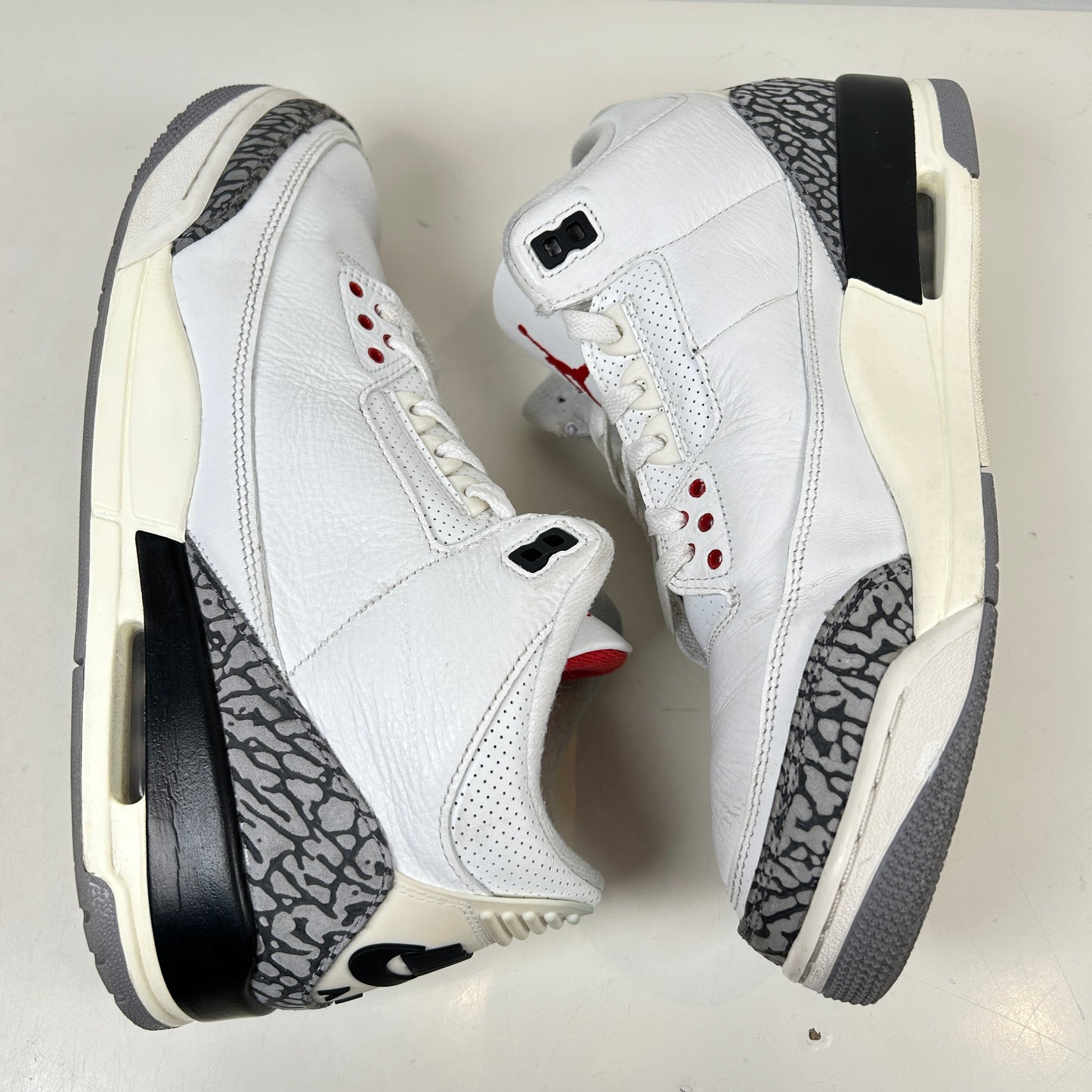 DN3707 100 Jordan 3 Retro White Cement Reimagined [USED] - 11 M (Used)