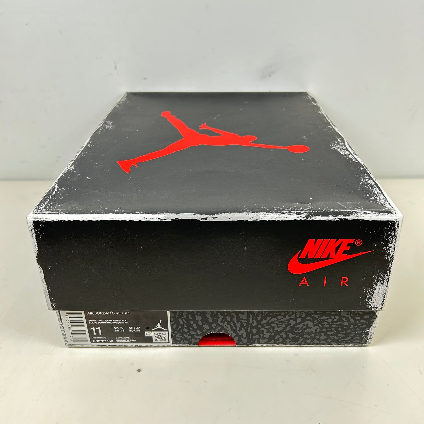 DN3707 100 Jordan 3 Retro White Cement Reimagined [USED] - 11 M (Used)