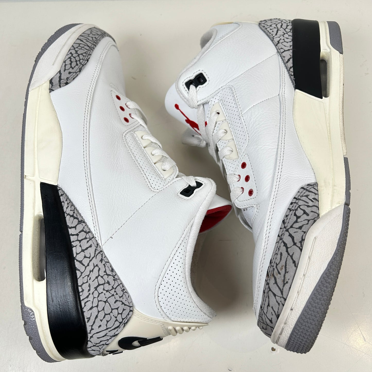 DN3707 100 Jordan 3 Retro White Cement Reimagined [USED] - 13 M (Used)