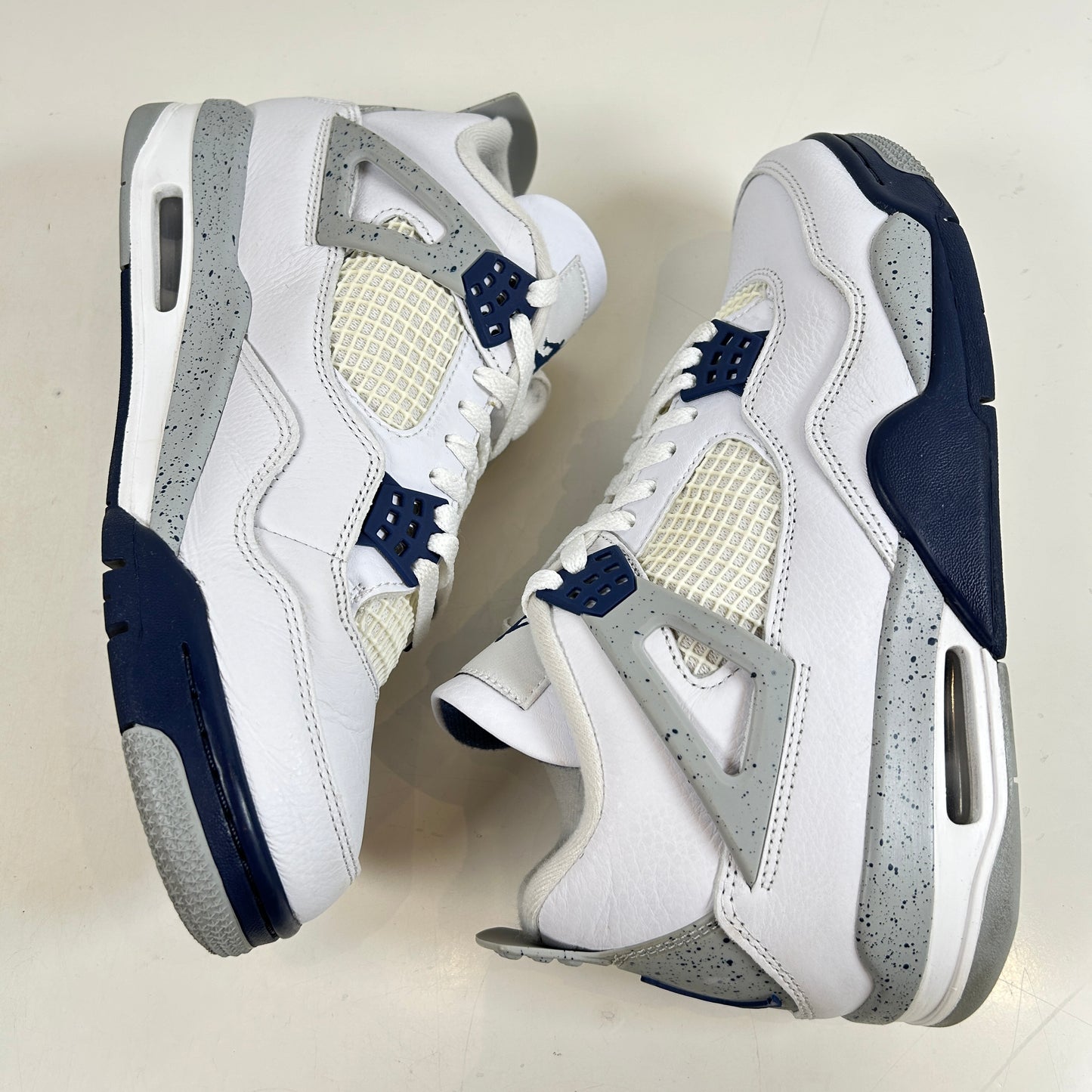DH6927 140 Jordan 4 Retro Midnight Navy [USED] - 9 M (Used)