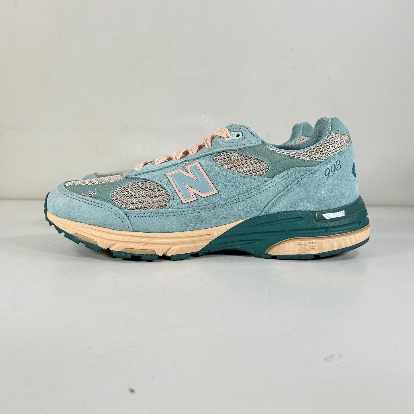MR993JF1 New Balance 993 Joe Freshgoods Performance Art Arctic Blue [USED] - 10.5 M (Used)