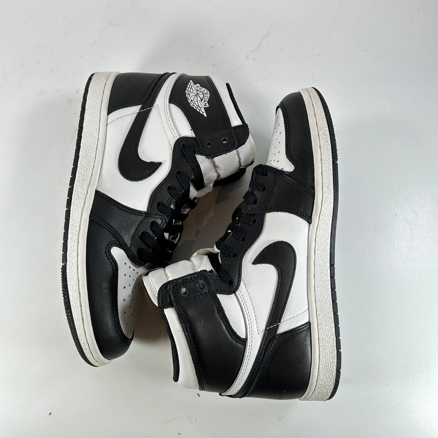 BQ4422 001 Jordan 1 Retro High 85 Black White (2023) [USED] - 8.5 M (Used2)