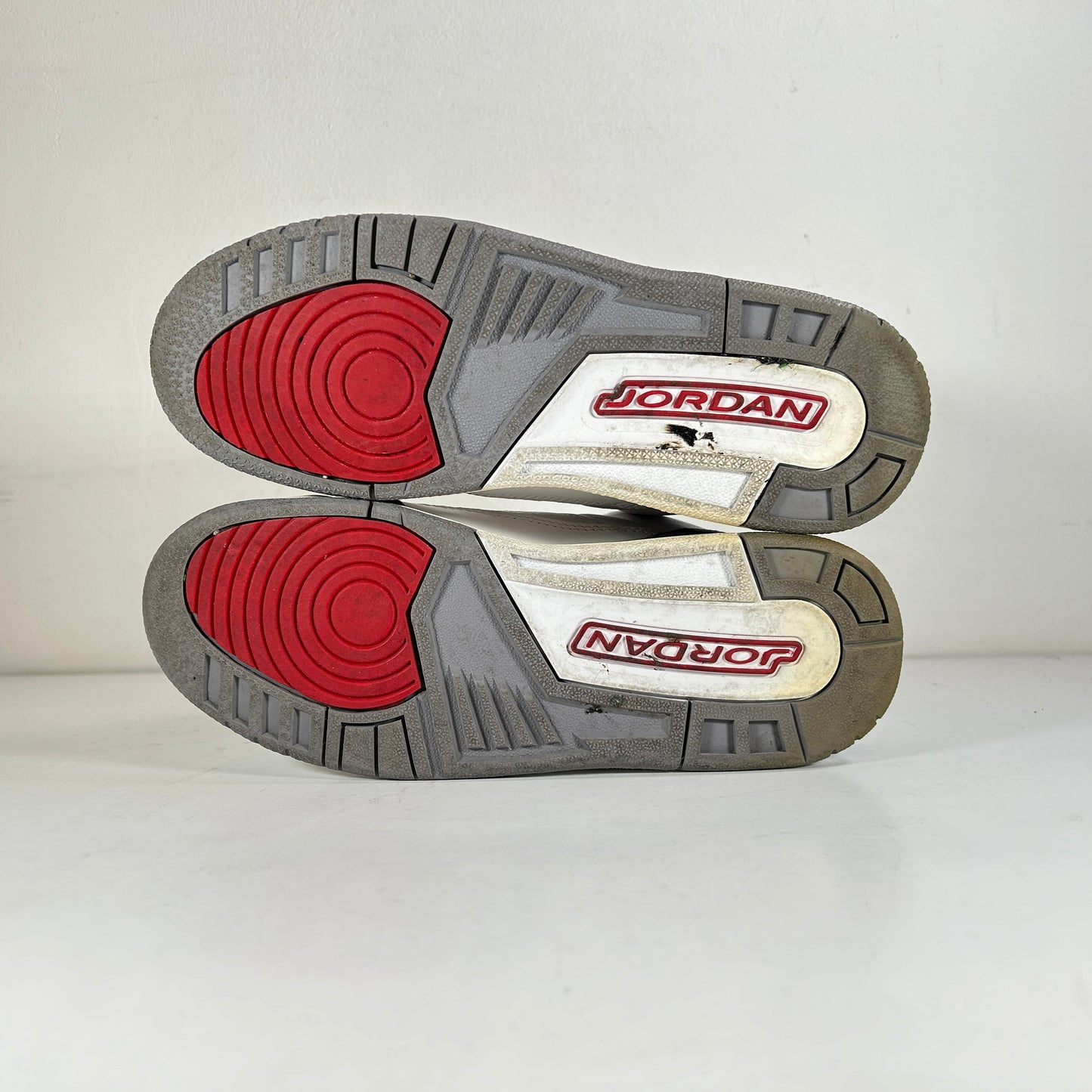 398614 105 Jordan 3 Retro White Cement (2011) (GS) - 6.5 Y (Used) (No Box)