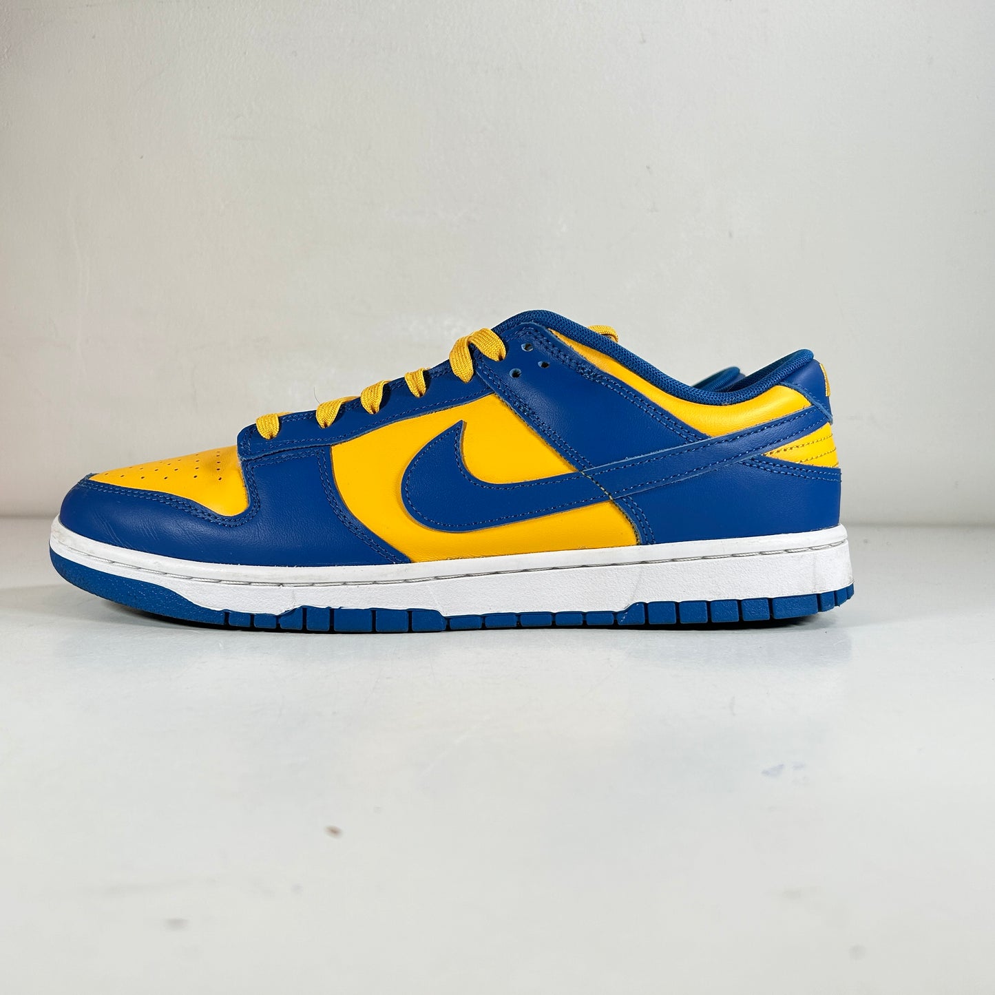 DD1391 402 Nike Dunk Low UCLA [USED] - 11.5 M (Used)