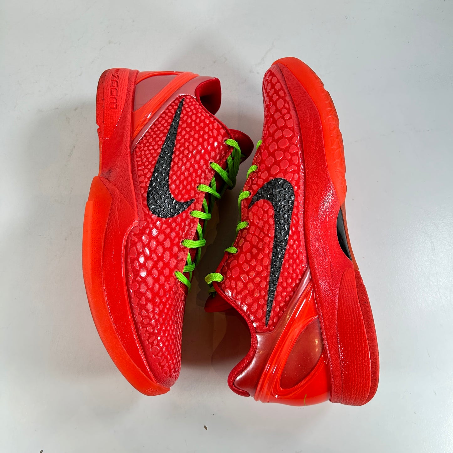 FV4921 600 Nike Kobe 6 Protro Reverse Grinch [USED] - 10.5 M (Used)