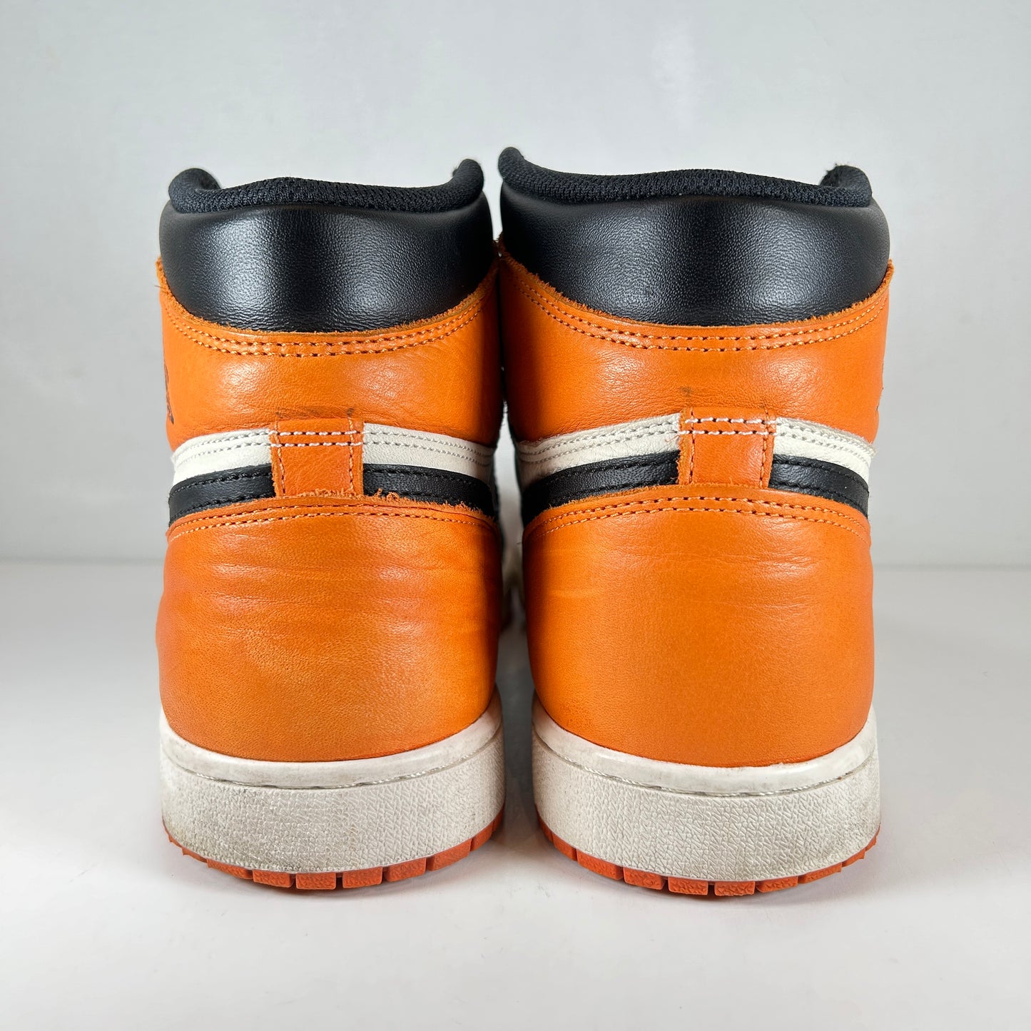 555088 005 Jordan 1 Retro Shattered Backboard [USED] - 10.5 M (Used2) (No Box)