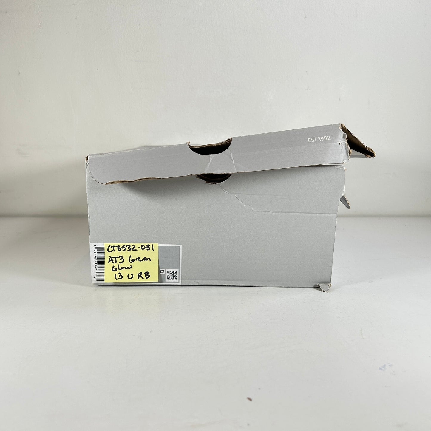 CT8532 031 Jordan 3 Retro Green Glow [USED] - 13 M (Used) (Replace box)