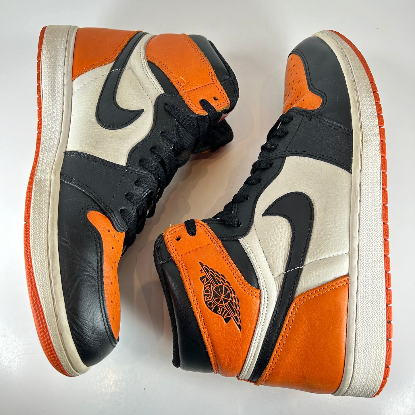 555088 005 Jordan 1 Retro Shattered Backboard [USED] - 12 M (Used)