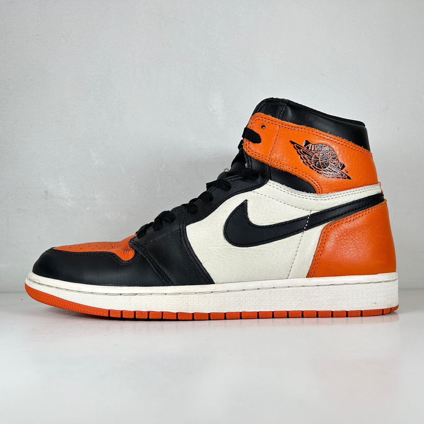 555088 005 Jordan 1 Retro Shattered Backboard [USED] - 11 M (Used)
