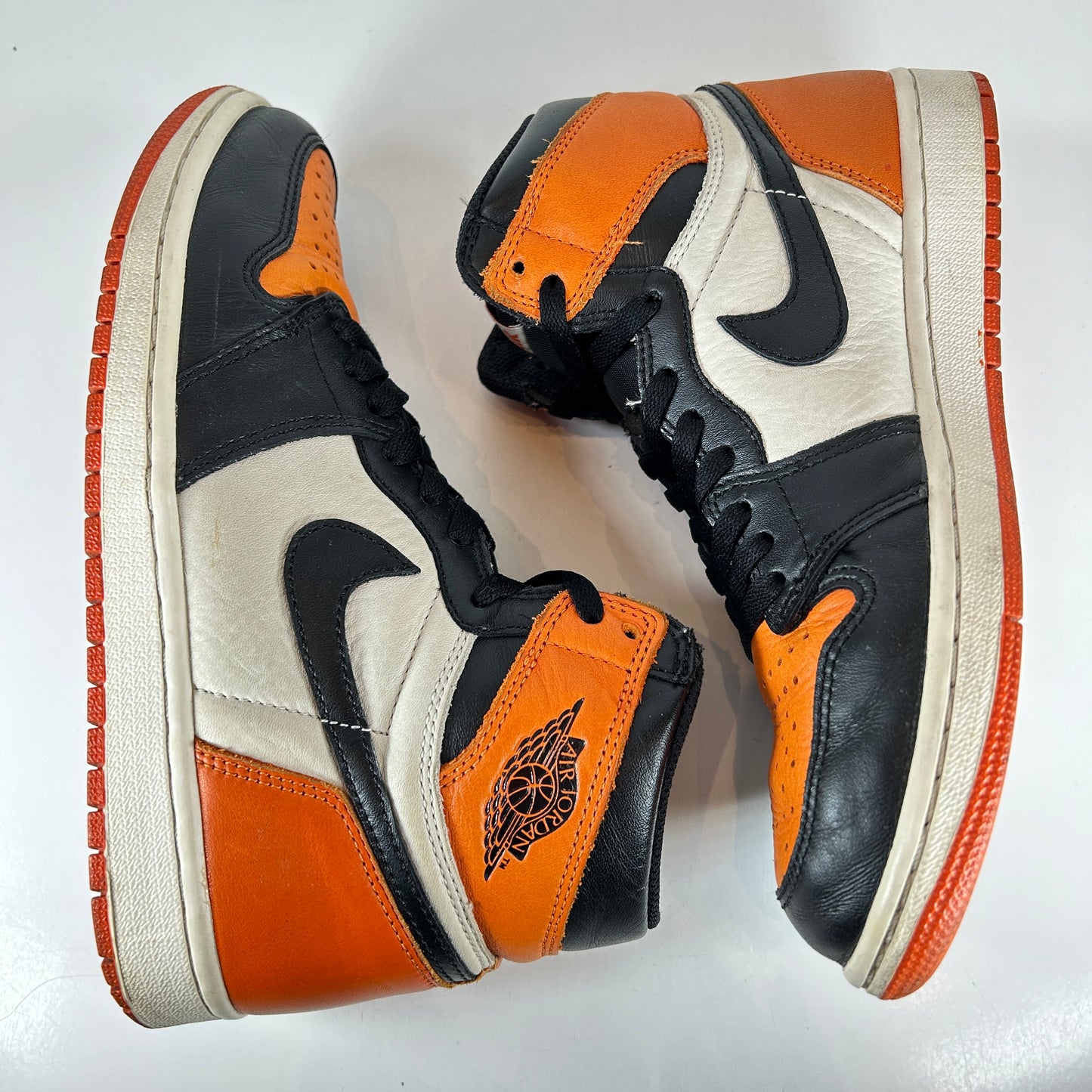 555088 005 Jordan 1 Retro Shattered Backboard [USED] - 8 M (Used)