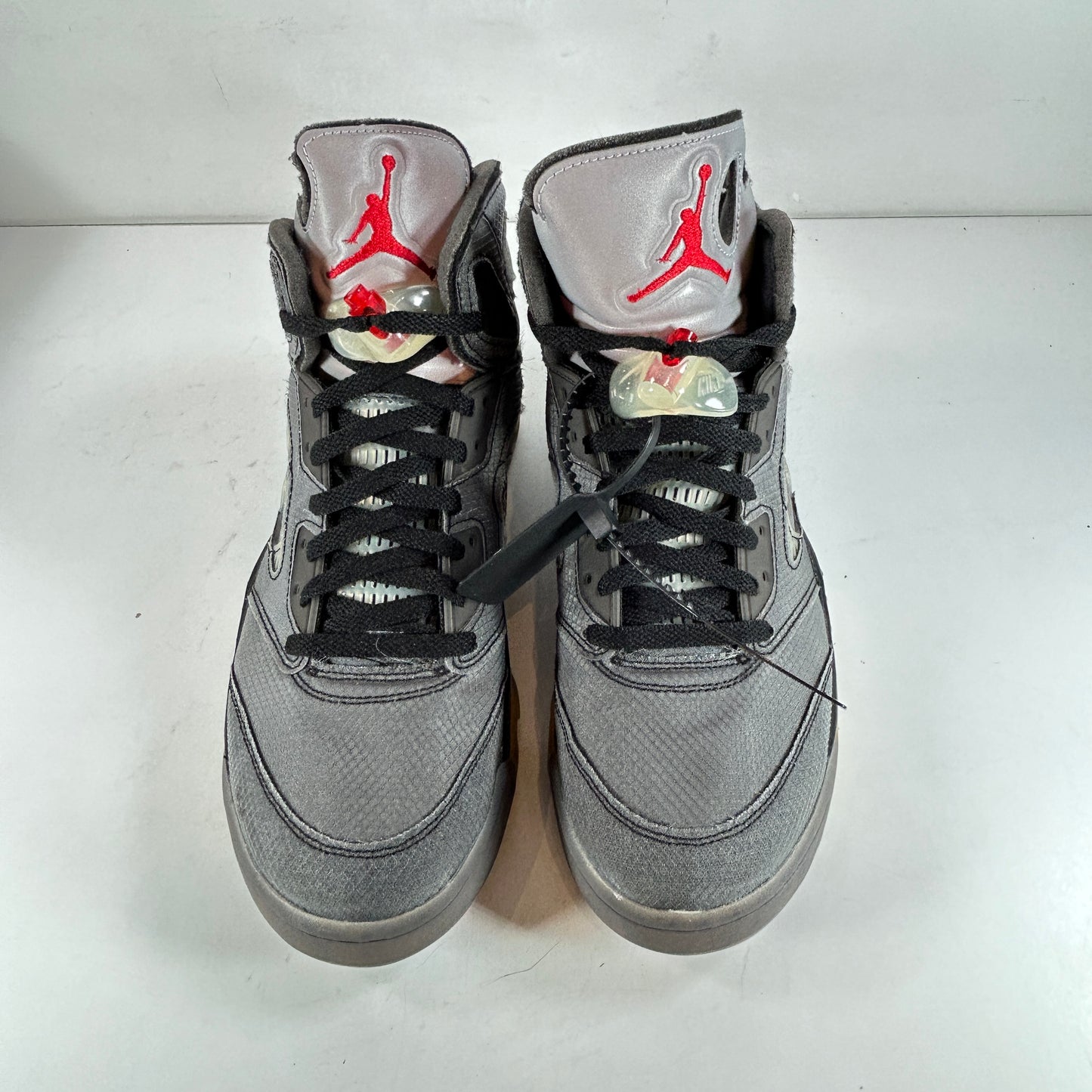 CT8480 001 Jordan 5 Off-White Black [USED] - 12 M (Used)