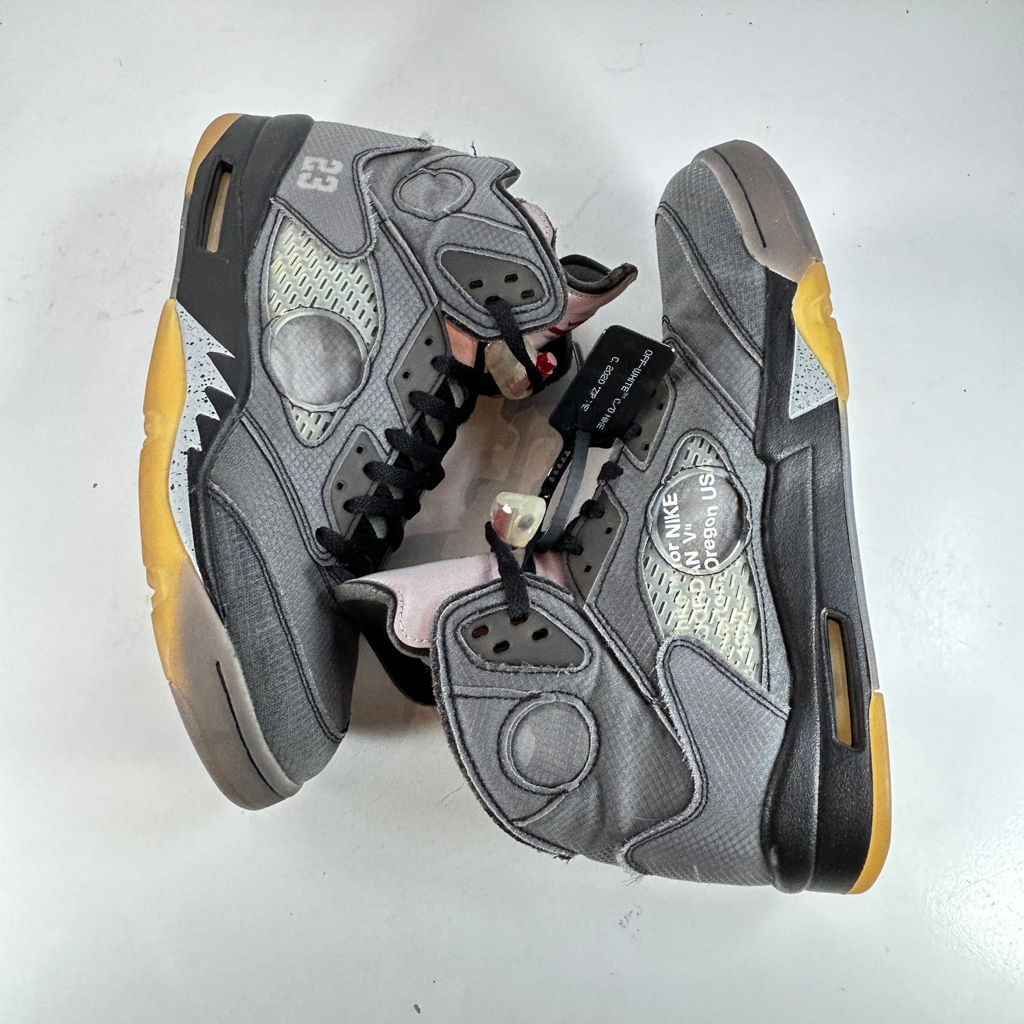 CT8480 001 Jordan 5 Off-White Black [USED] - 12 M (Used)