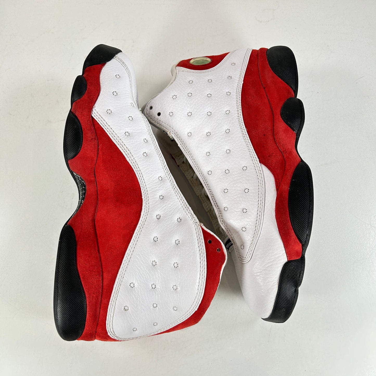 414571 101 Jordan 13 Retro Cherry (2010) [USED] - 9.5 M (Used)