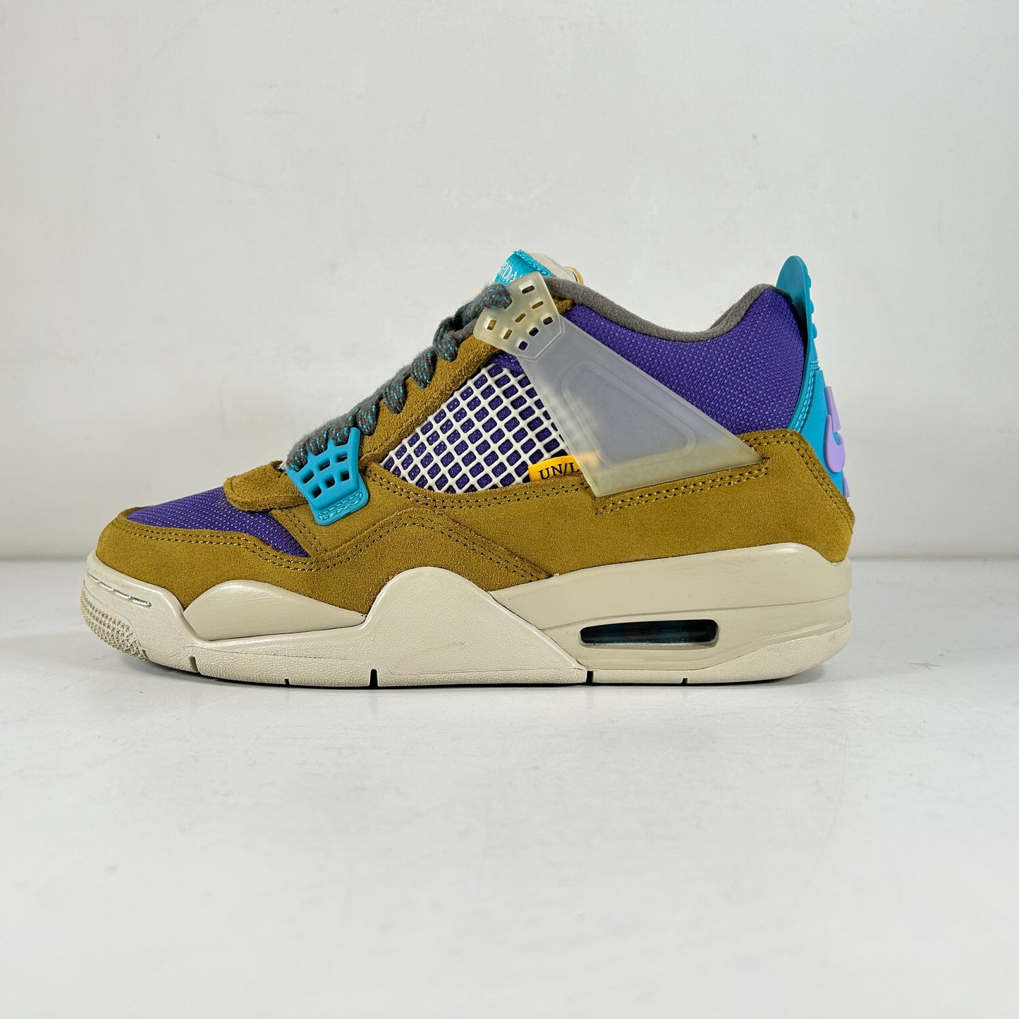 DJ5718 300 Jordan 4 Union Desert Moss [USED] - 5 M (Used)