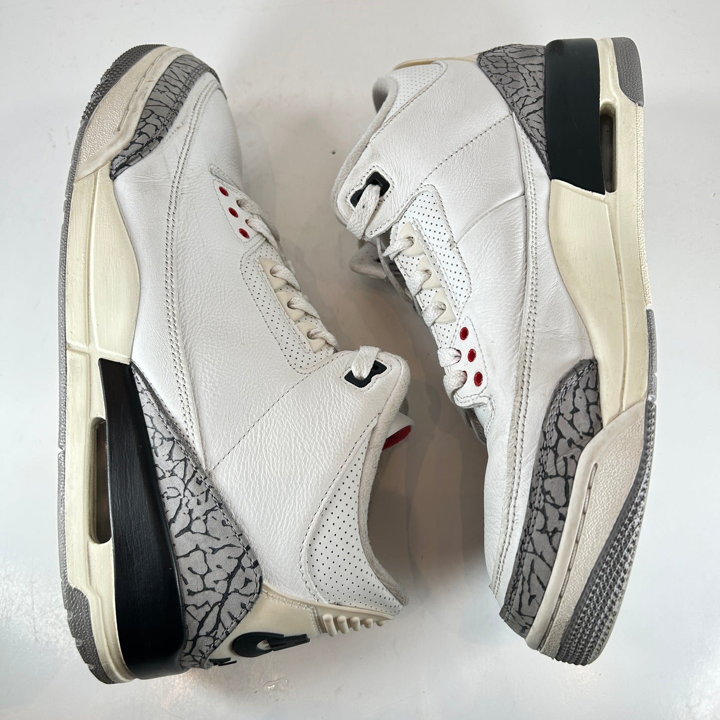 DN3707 100 Jordan 3 Retro White Cement Reimagined [USED] - 10 M (Used)