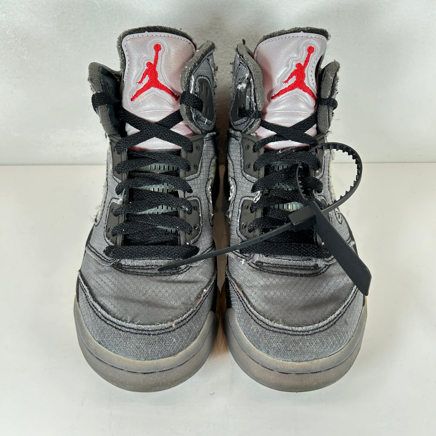 CT8480 001 Jordan 5 Off-White Black [USED] - 4 M (Used)
