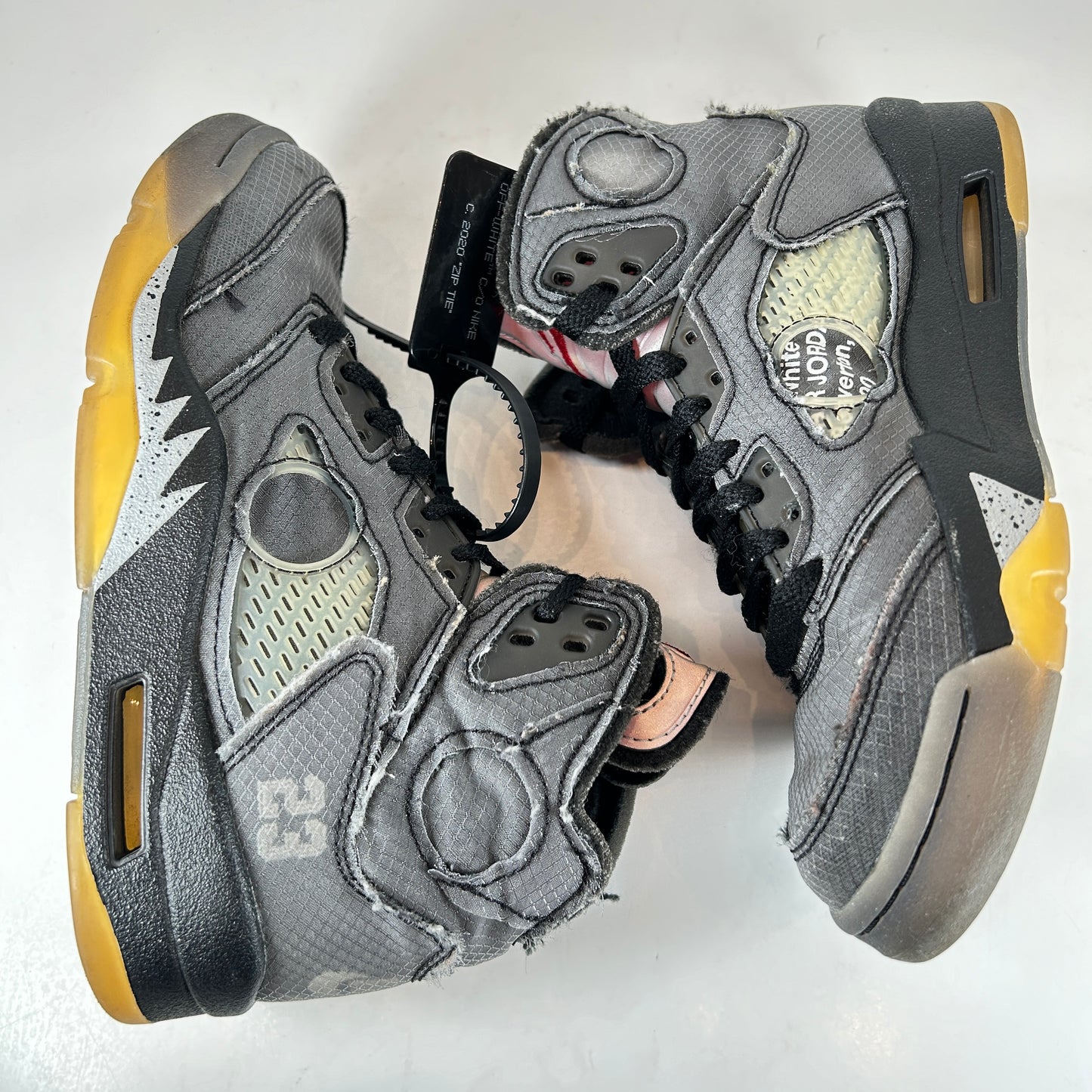 CT8480 001 Jordan 5 Off-White Black [USED] - 4 M (Used)