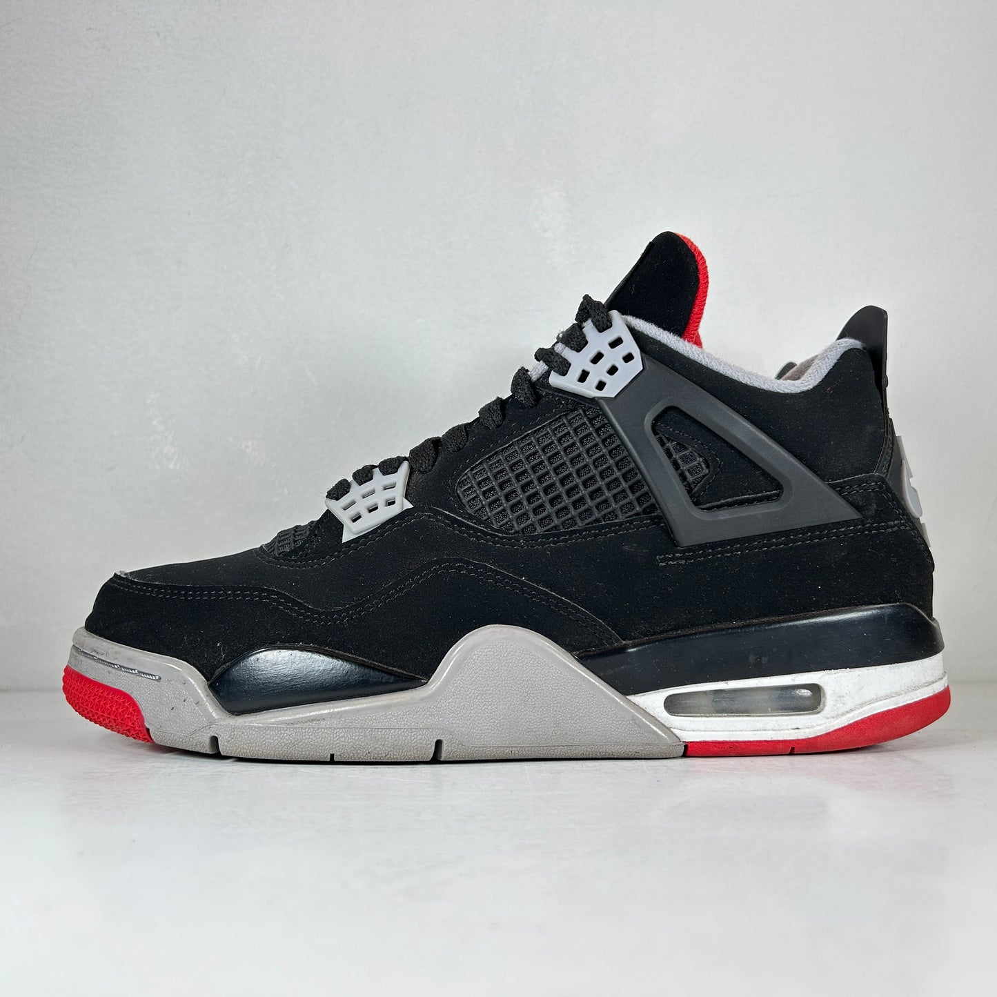 308497 060 Jordan 4 Bred (2019) [USED] - 8 M (Used)
