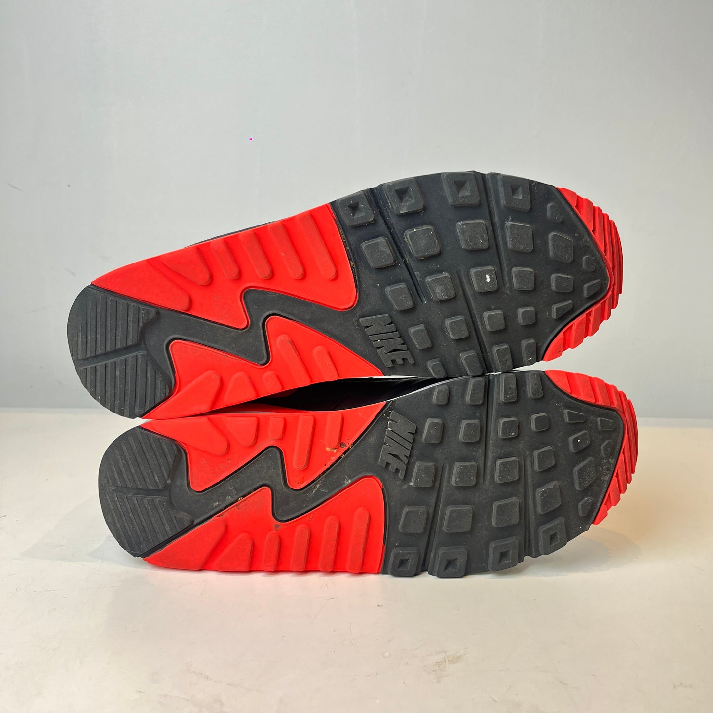 CT1685 100 Nike Air Max 90 Infrared (2020) [USED] - 10.5 M (Used)