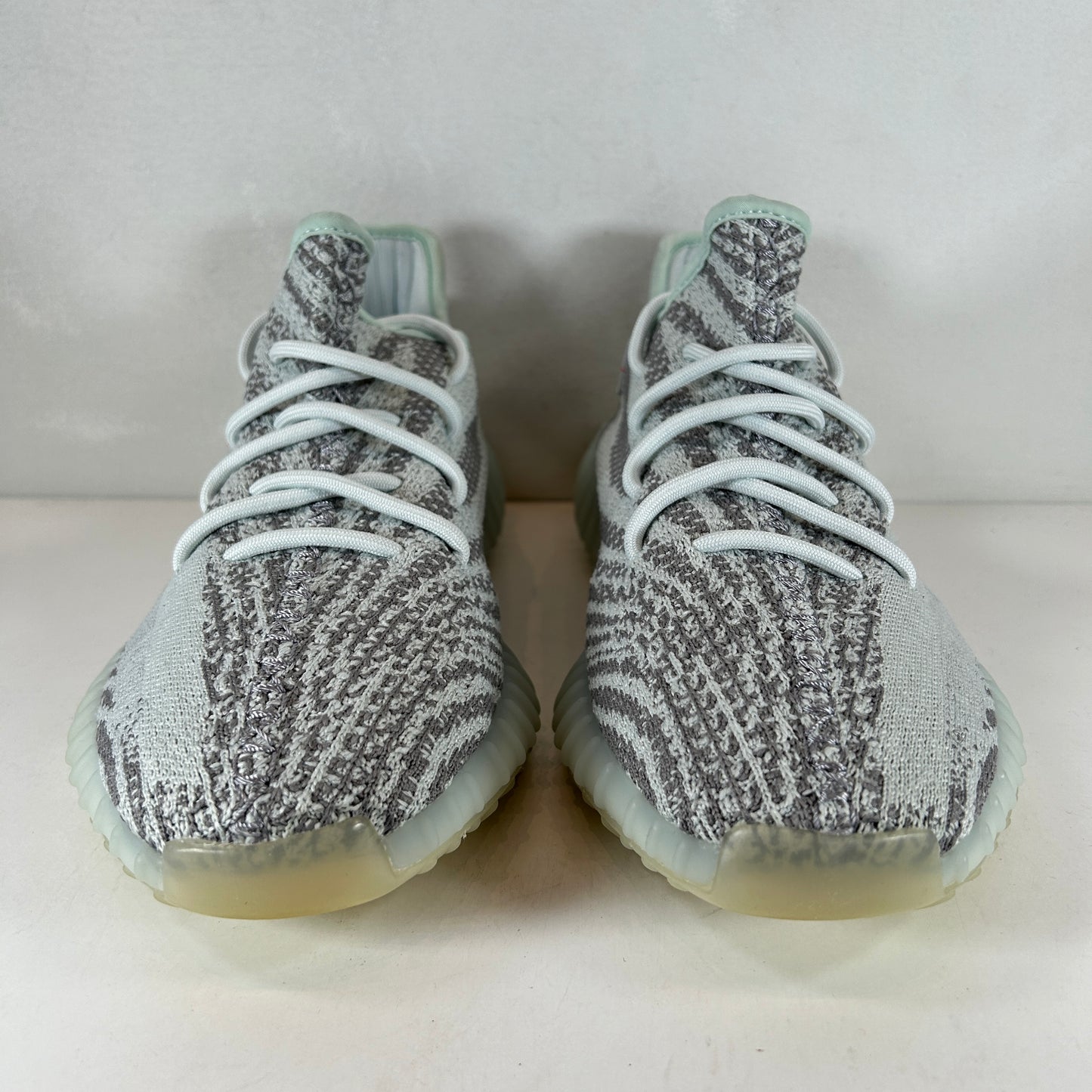 B37571 adidas Yeezy Boost 350 V2 Blue Tint (2017/2023) [USED] - 10.5 M (Used)