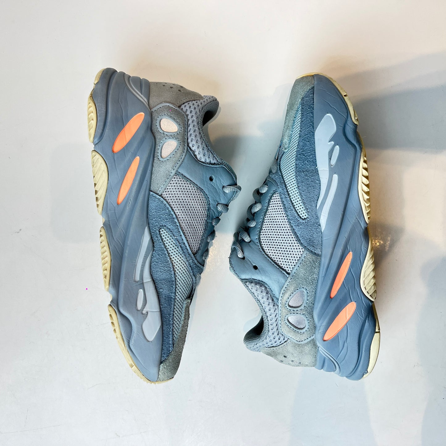 EG7597 Adidas Yeezy Boost 700 Inertia [USED] - 4.5 M (Used)