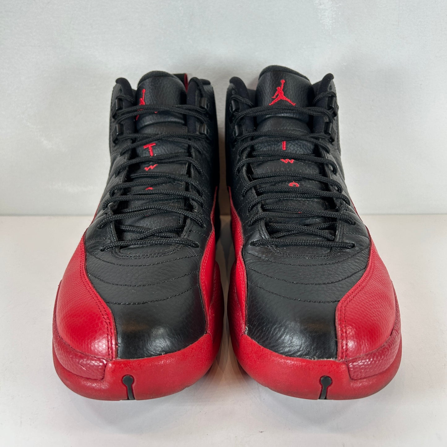 130690 002 Jordan 12 Retro Flu Game (2016) [USED] - 12 M (Used) (No Box)