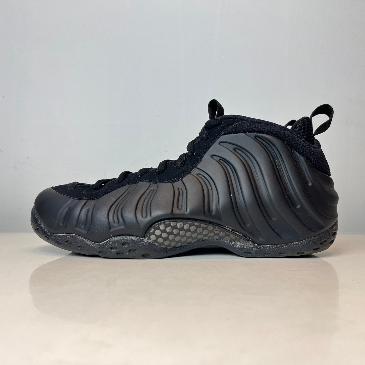FD5855 001 Nike Air Foamposite One Anthracite (2023) [USED] - 9.5 M (Used)