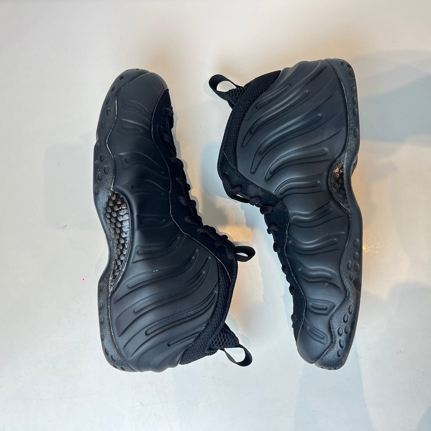 FD5855 001 Nike Air Foamposite One Anthracite (2023) [USED] - 9.5 M (Used)