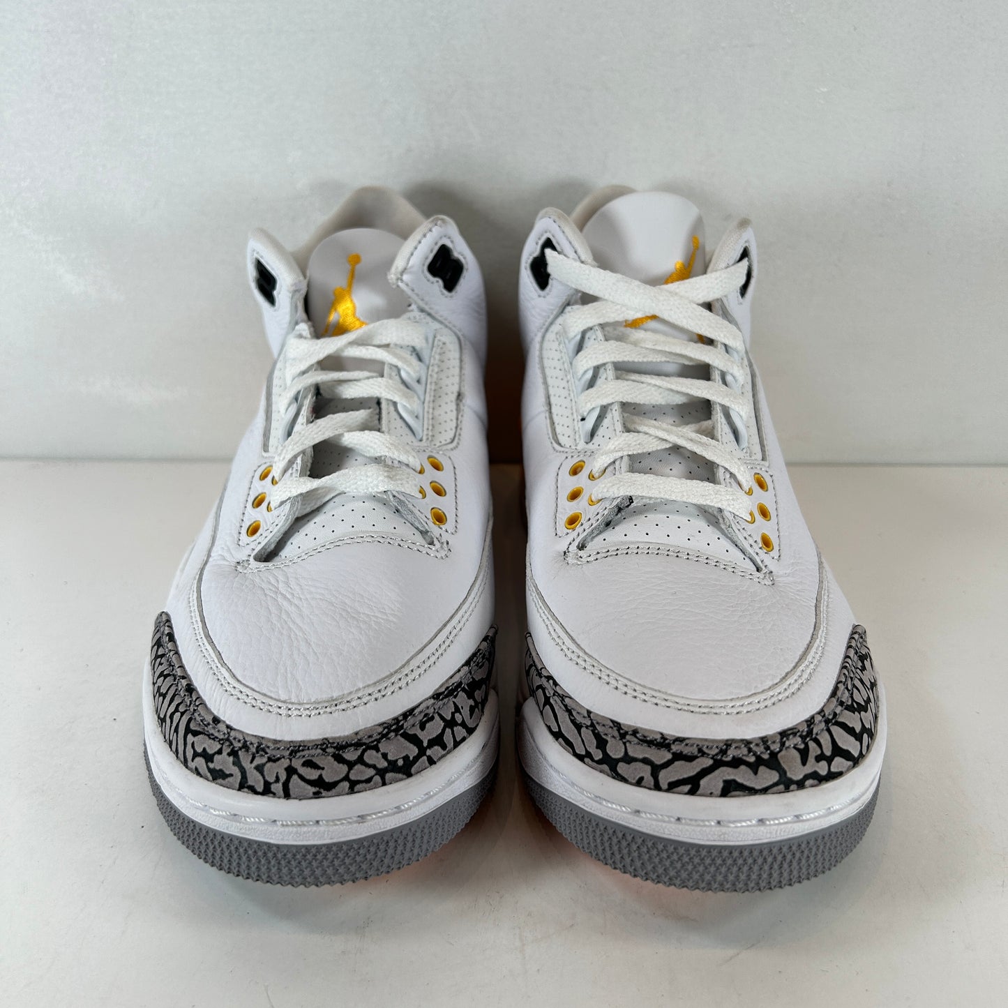 CK9246 108 Jordan 3 Retro Laser Orange (Women's) [USED] - 9.5 W (Used) (No Box)